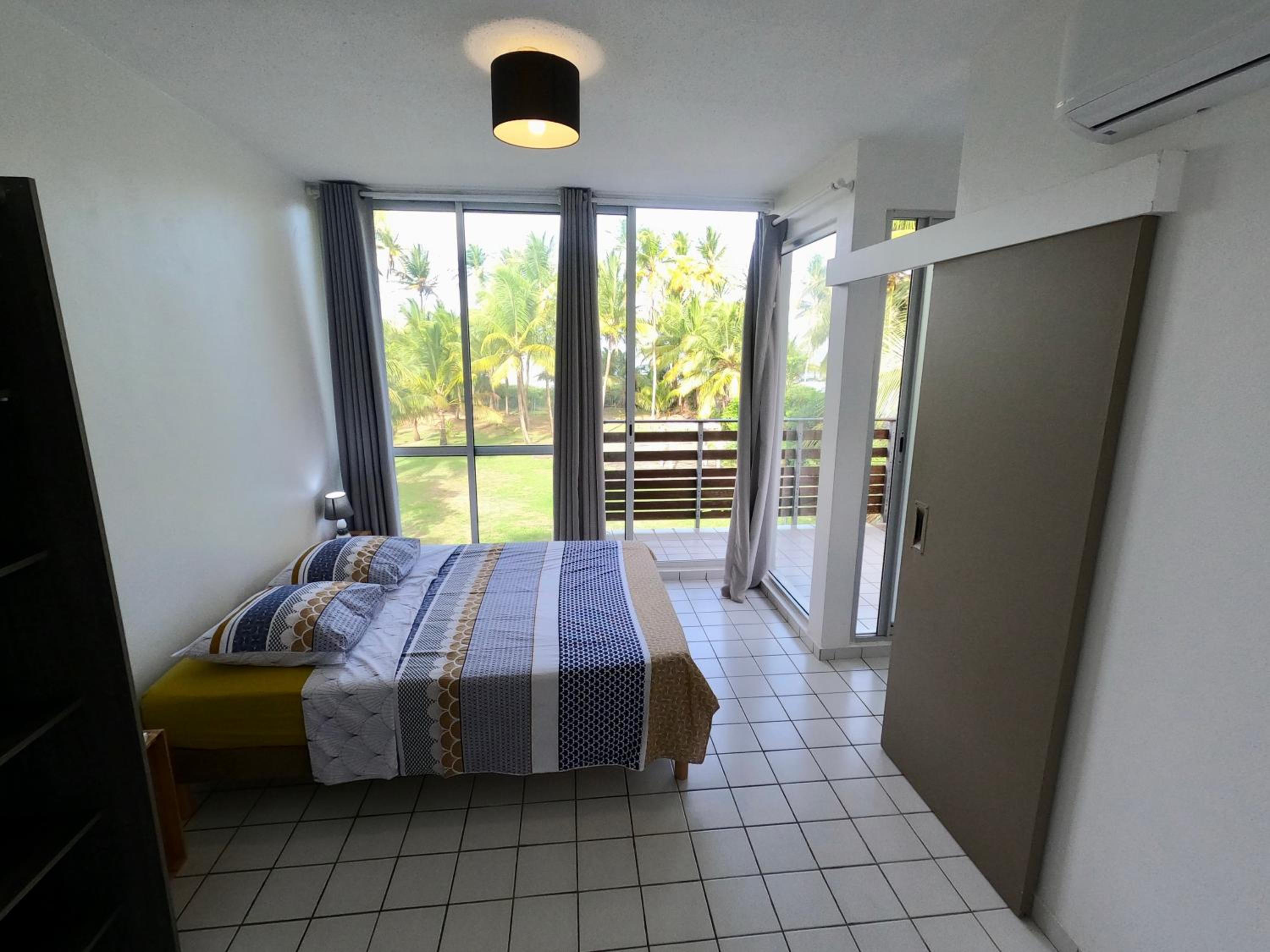 Appartement F3 avec acces plage à Montjoly view 2