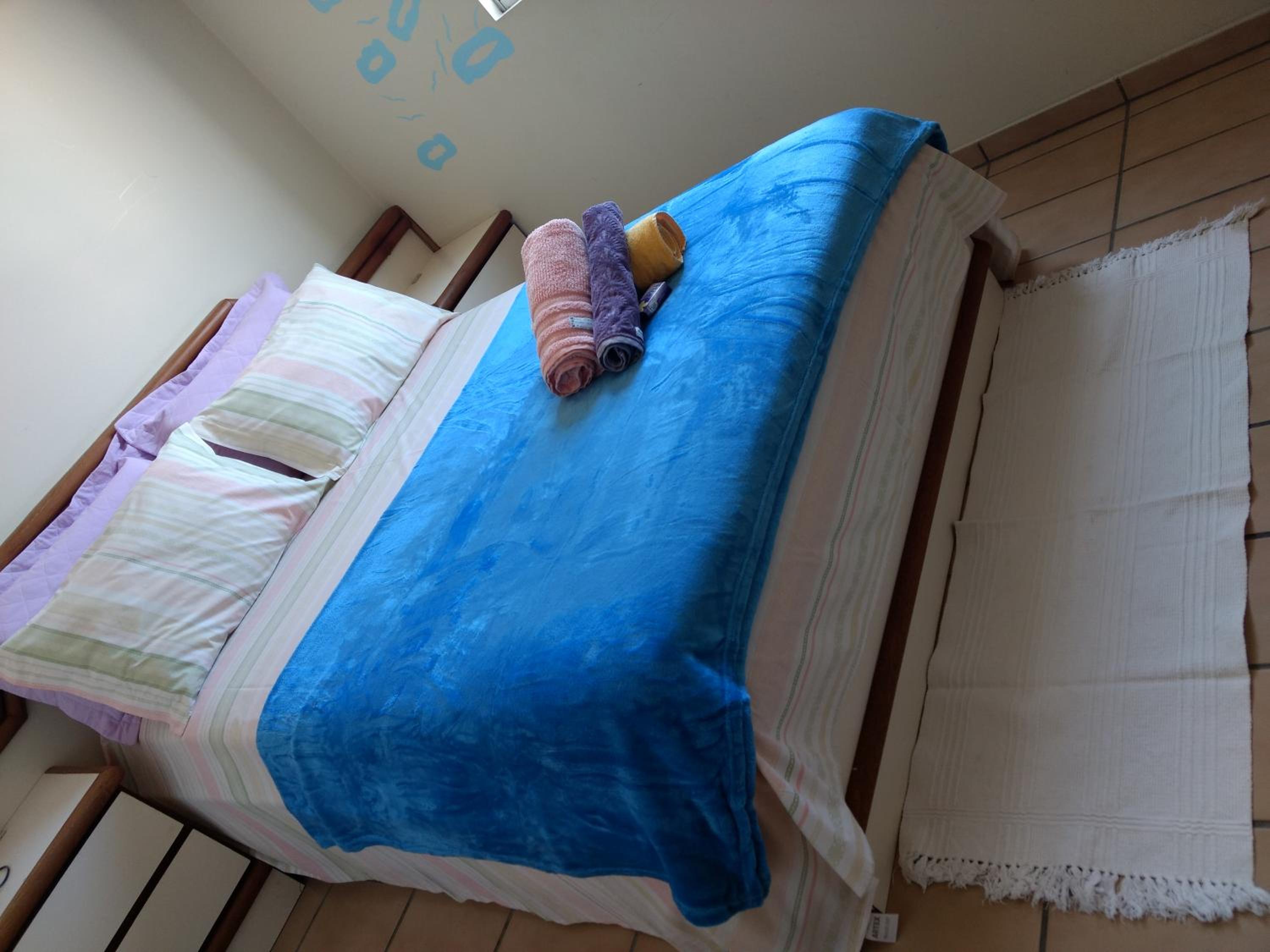 Ótima Suite para 2 pessoas a 2 quadras da praia