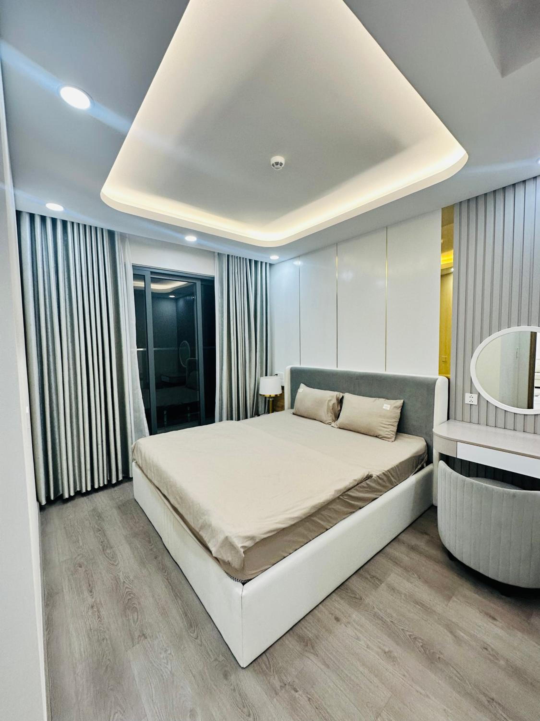 Cho thuê Căn hộ full nội thất khu Diamond Alnata