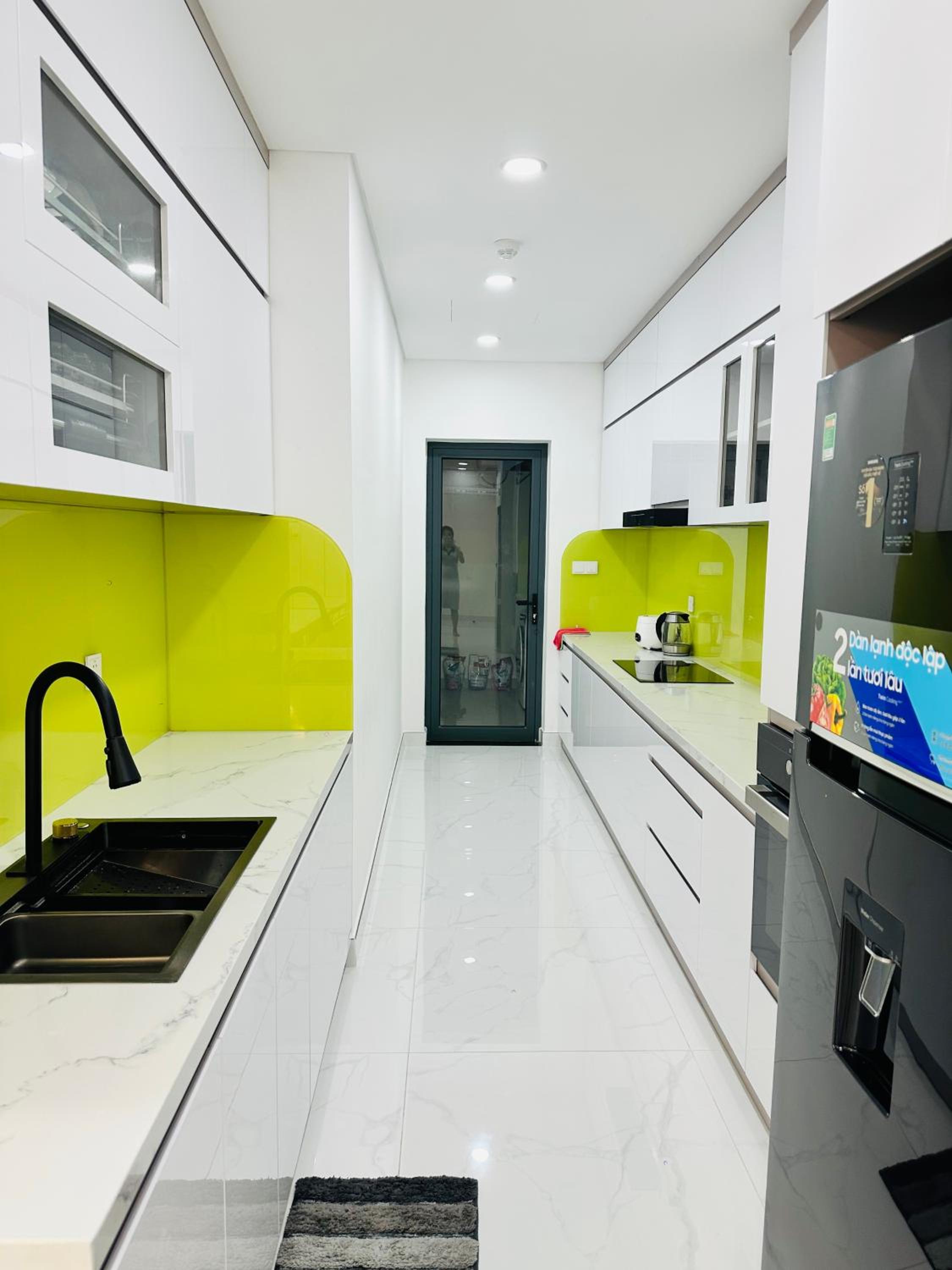 Cho thuê Căn hộ full nội thất khu Diamond Alnata