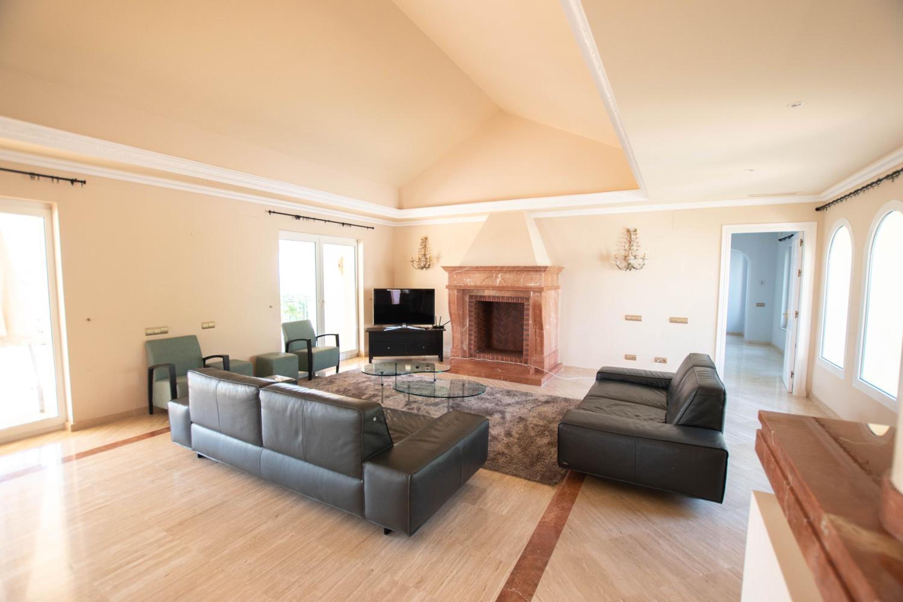 Seaviews Villa in El Paraiso