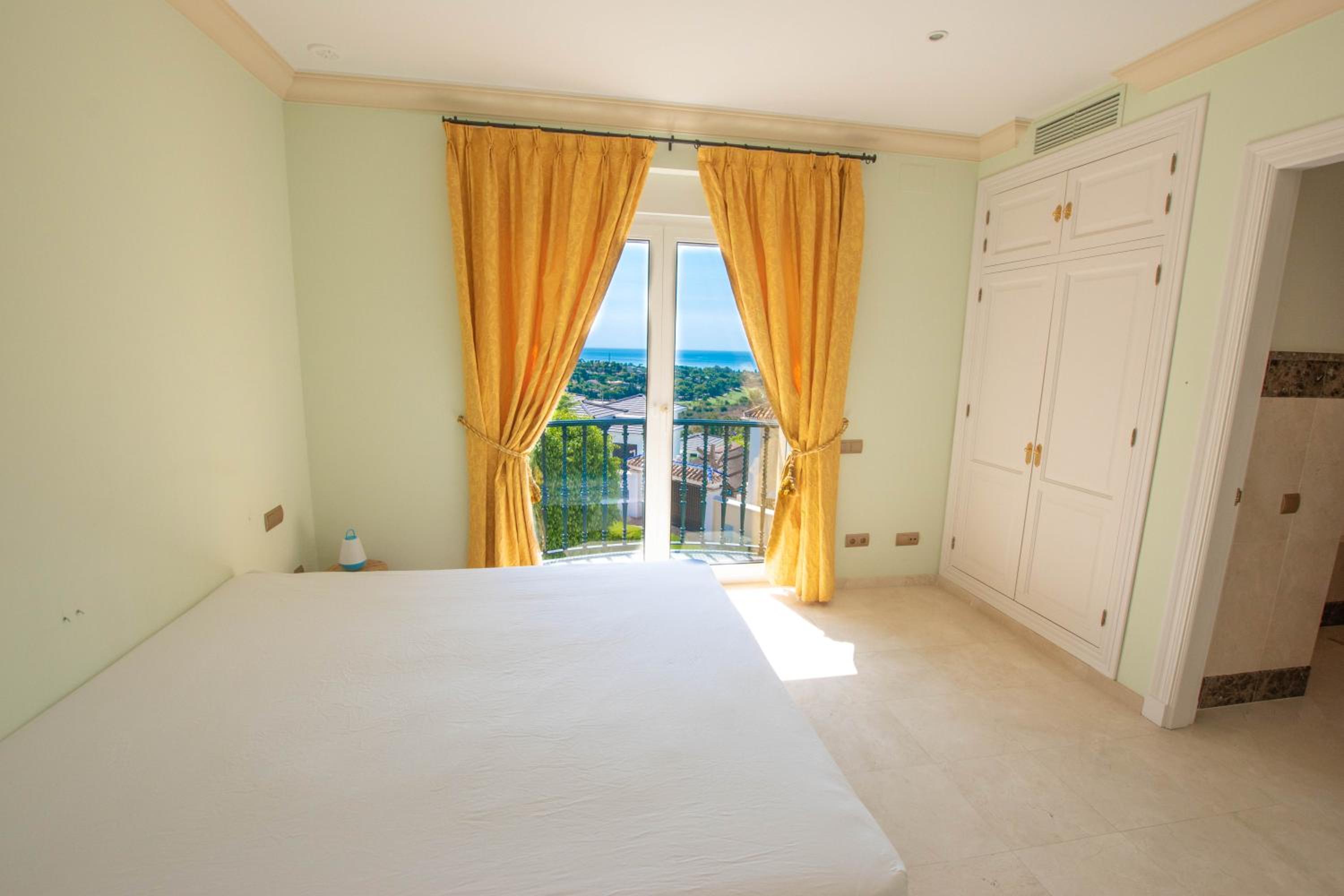 Seaviews Villa in El Paraiso