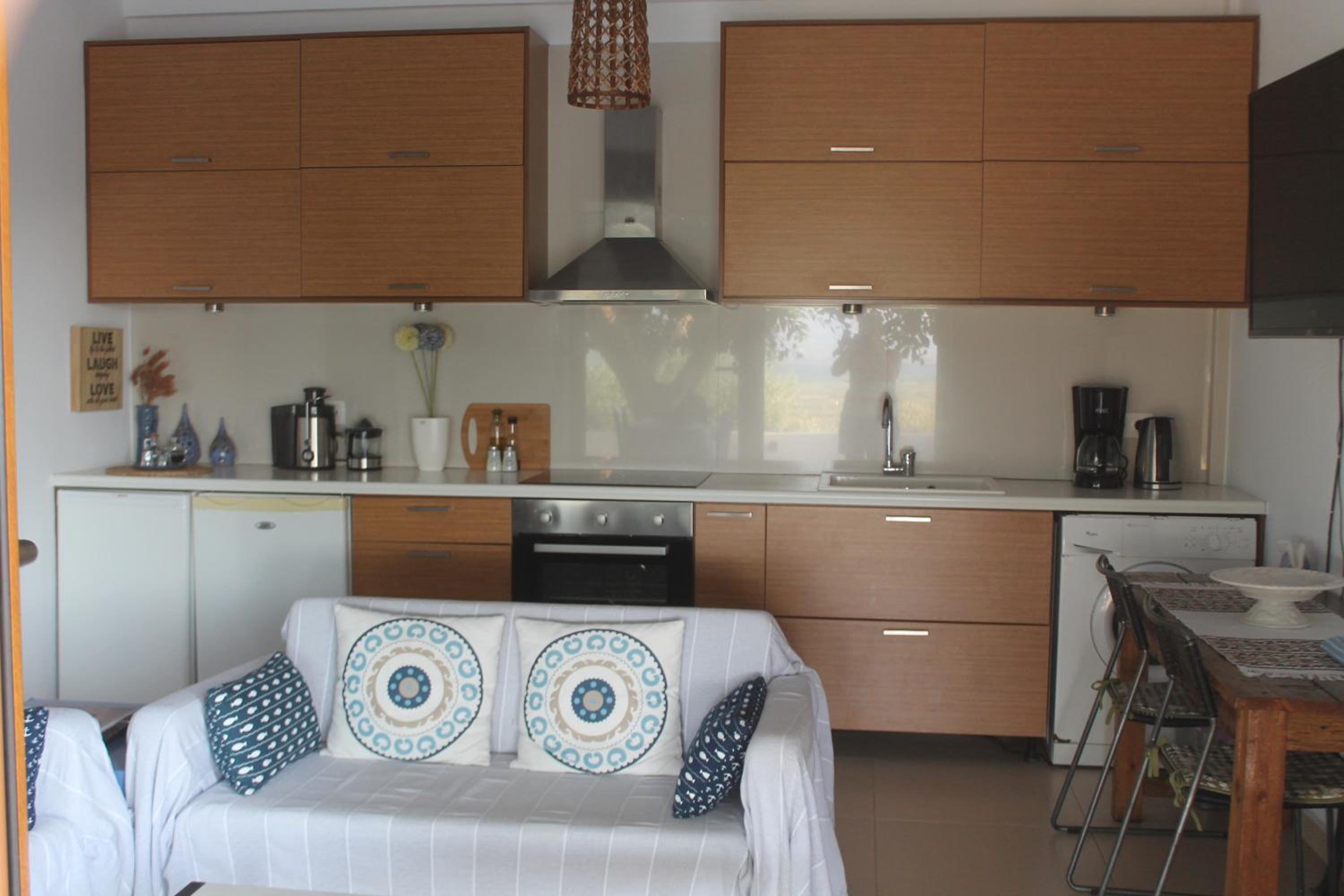 A Crystal Clear House in Pyrgos, Heraklion Crete view 5