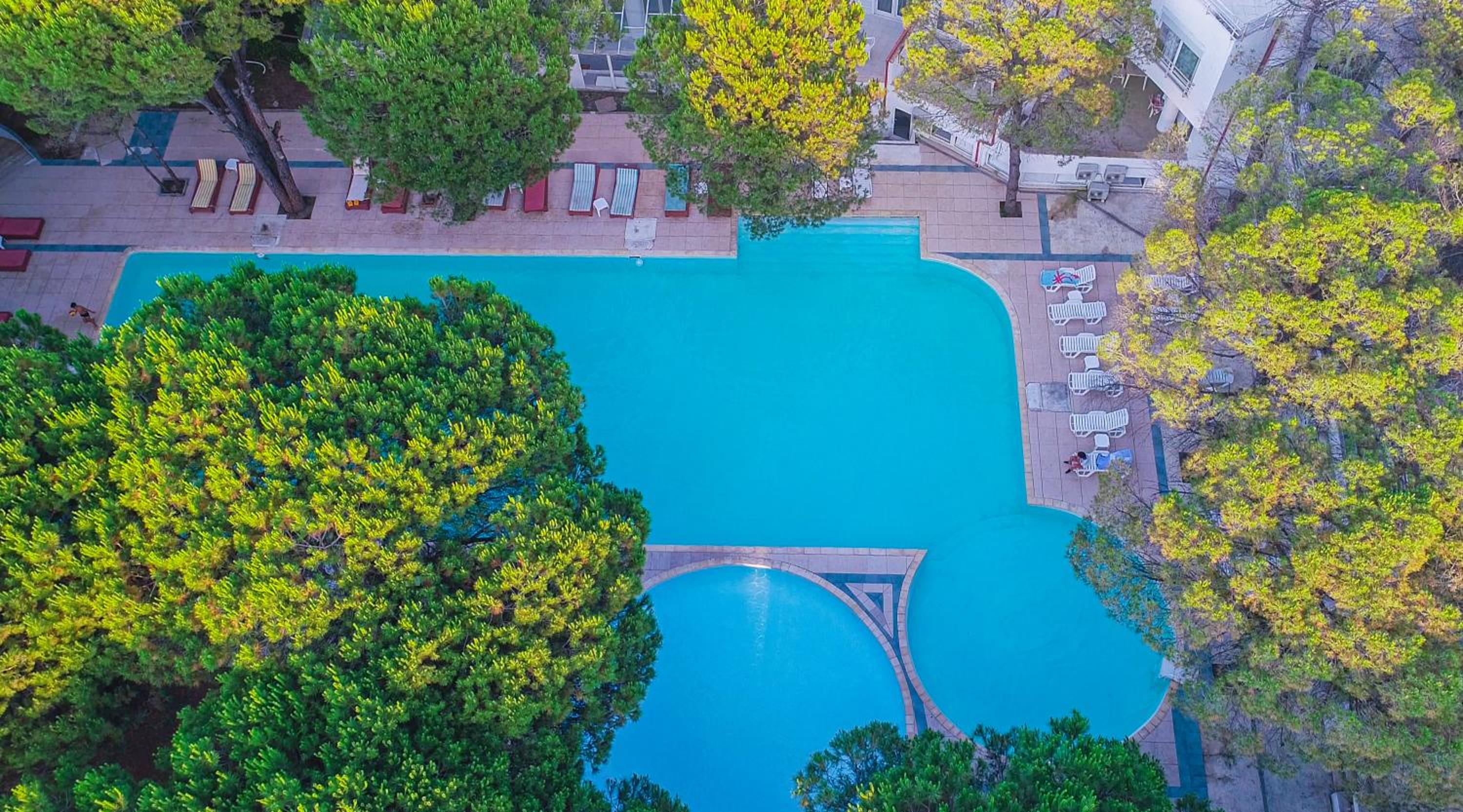 Marea Resort