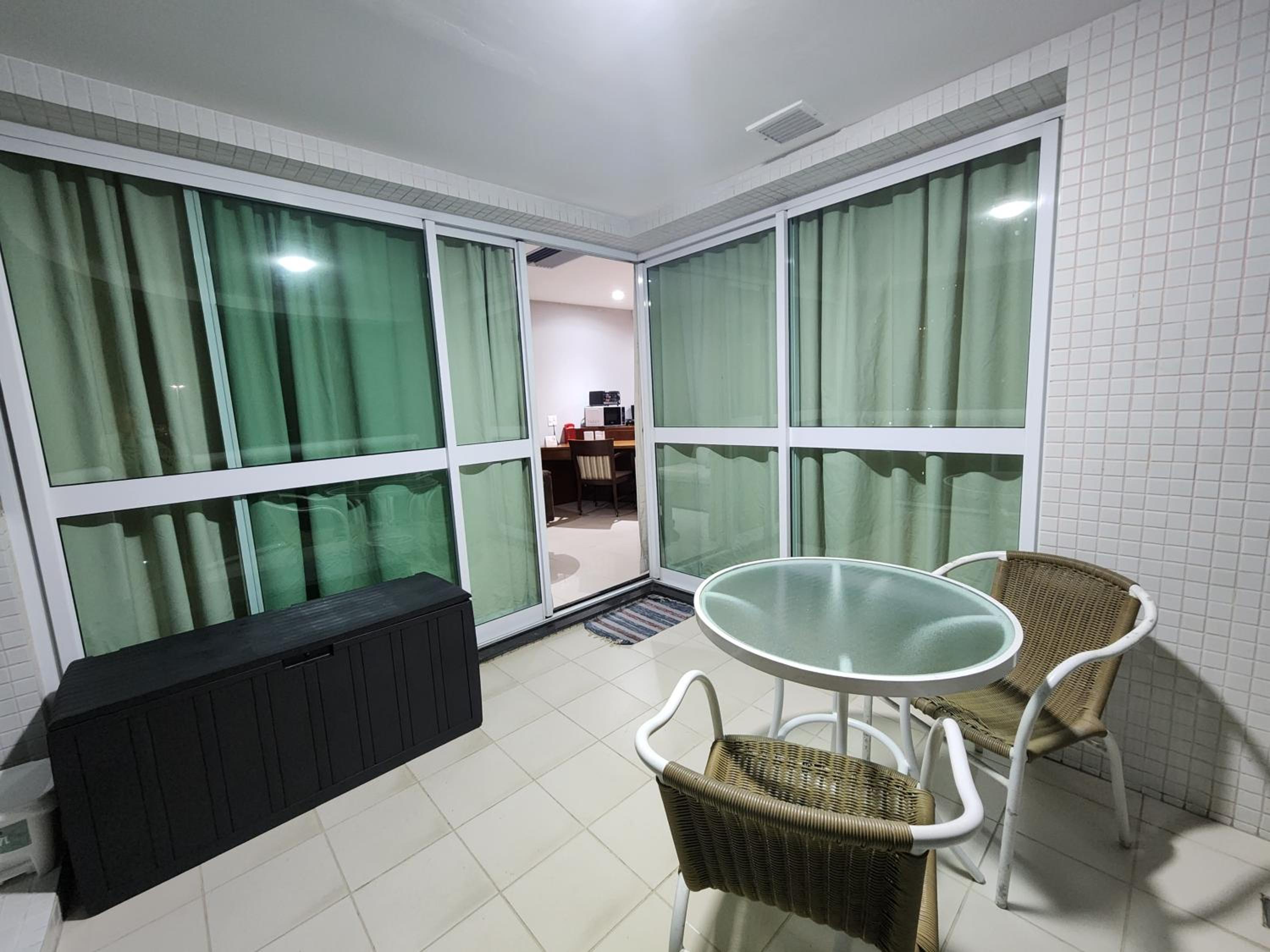 Flat Barra da Tijuca Resort Urbano beira mar
