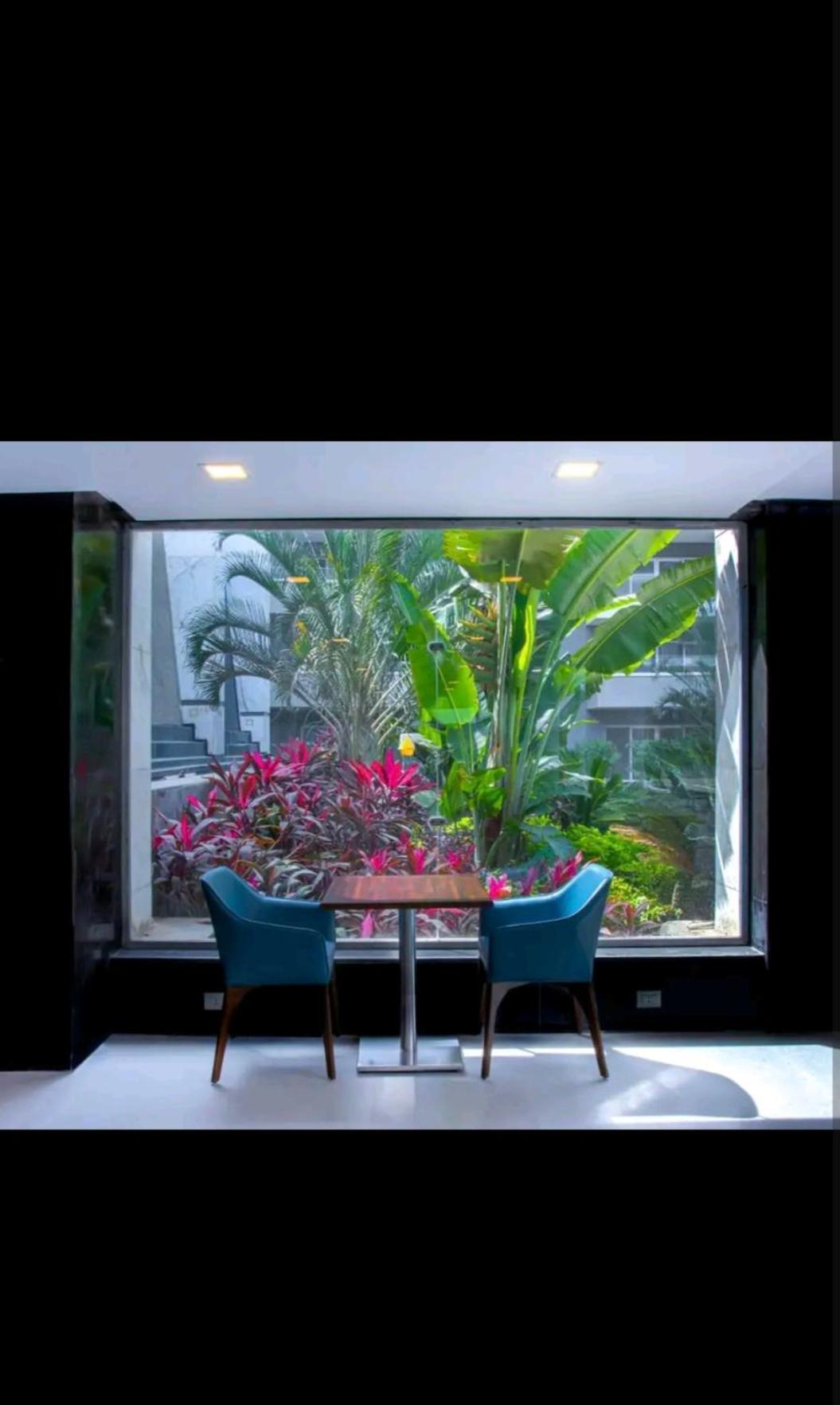 Stunning Pool View Home with private Garden
