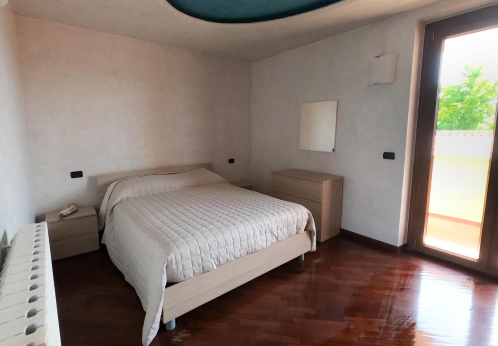 Mimosa - Villa Rita view 4