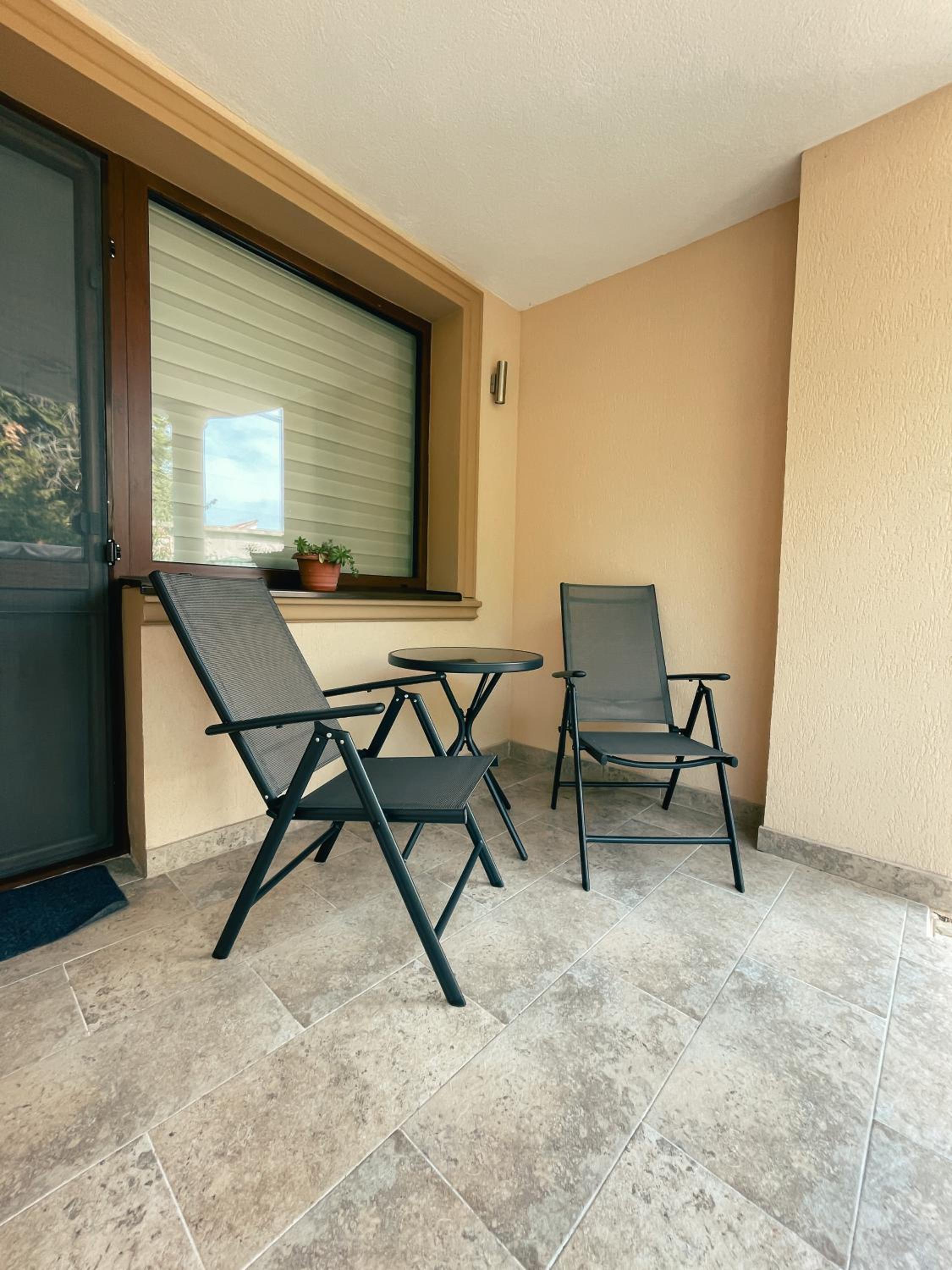 Cozy Glen - Private Villa, Parking and BBQ, photo 12