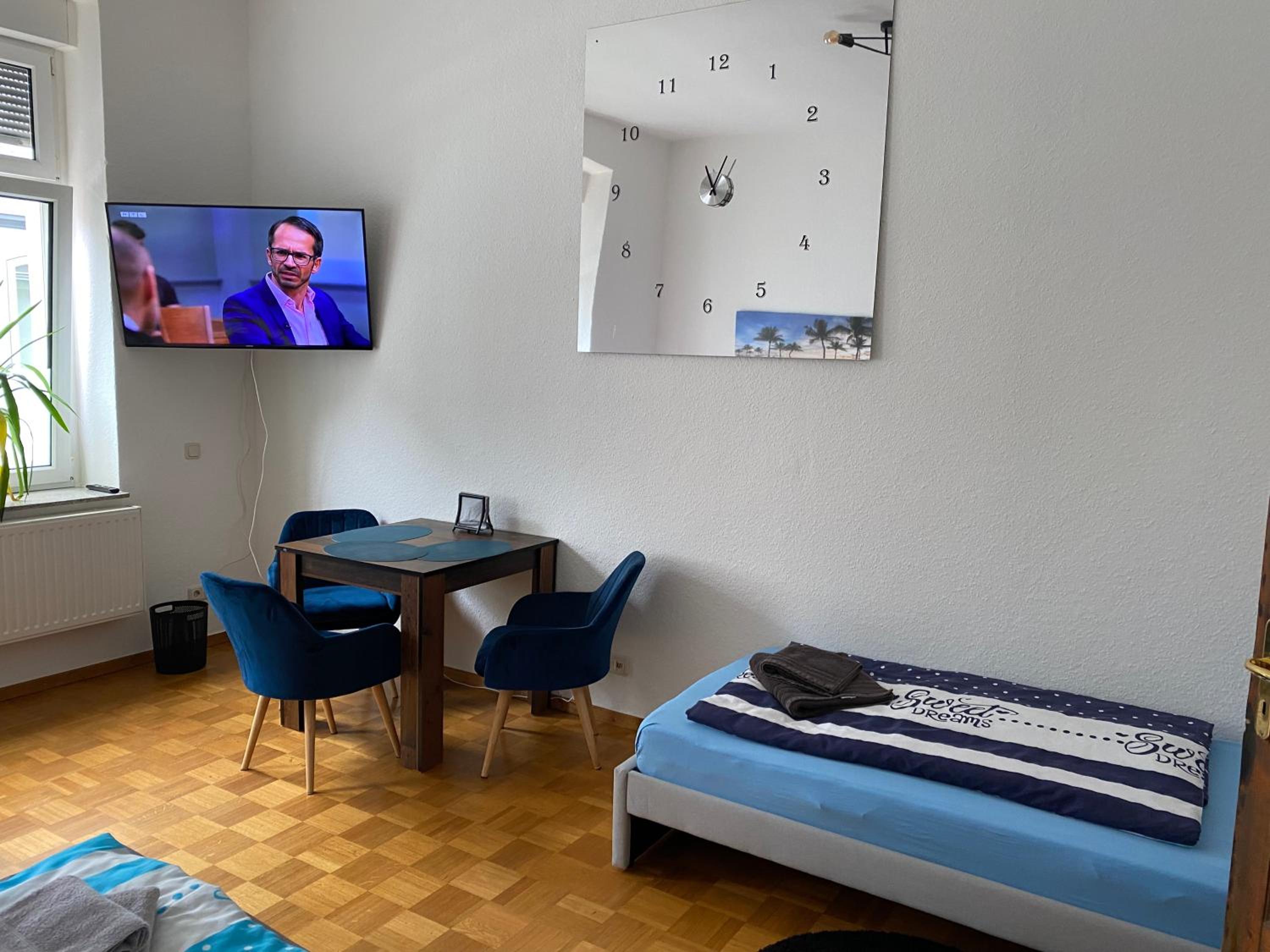 GoyApartment für Handwerker & Business City-nah!! free Netflix! modern!