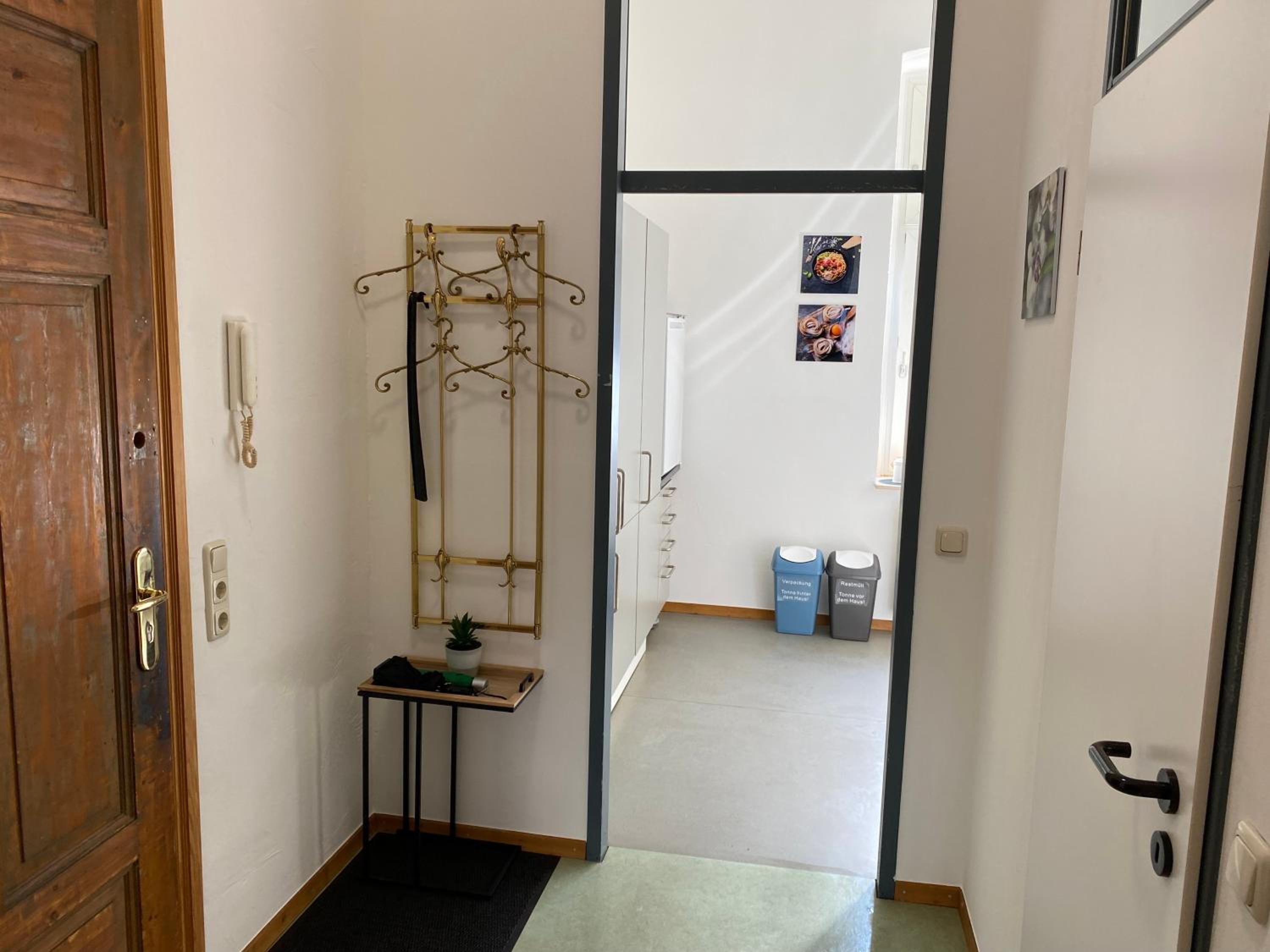 GoyApartment für Handwerker & Business City-nah!! free Netflix! modern!