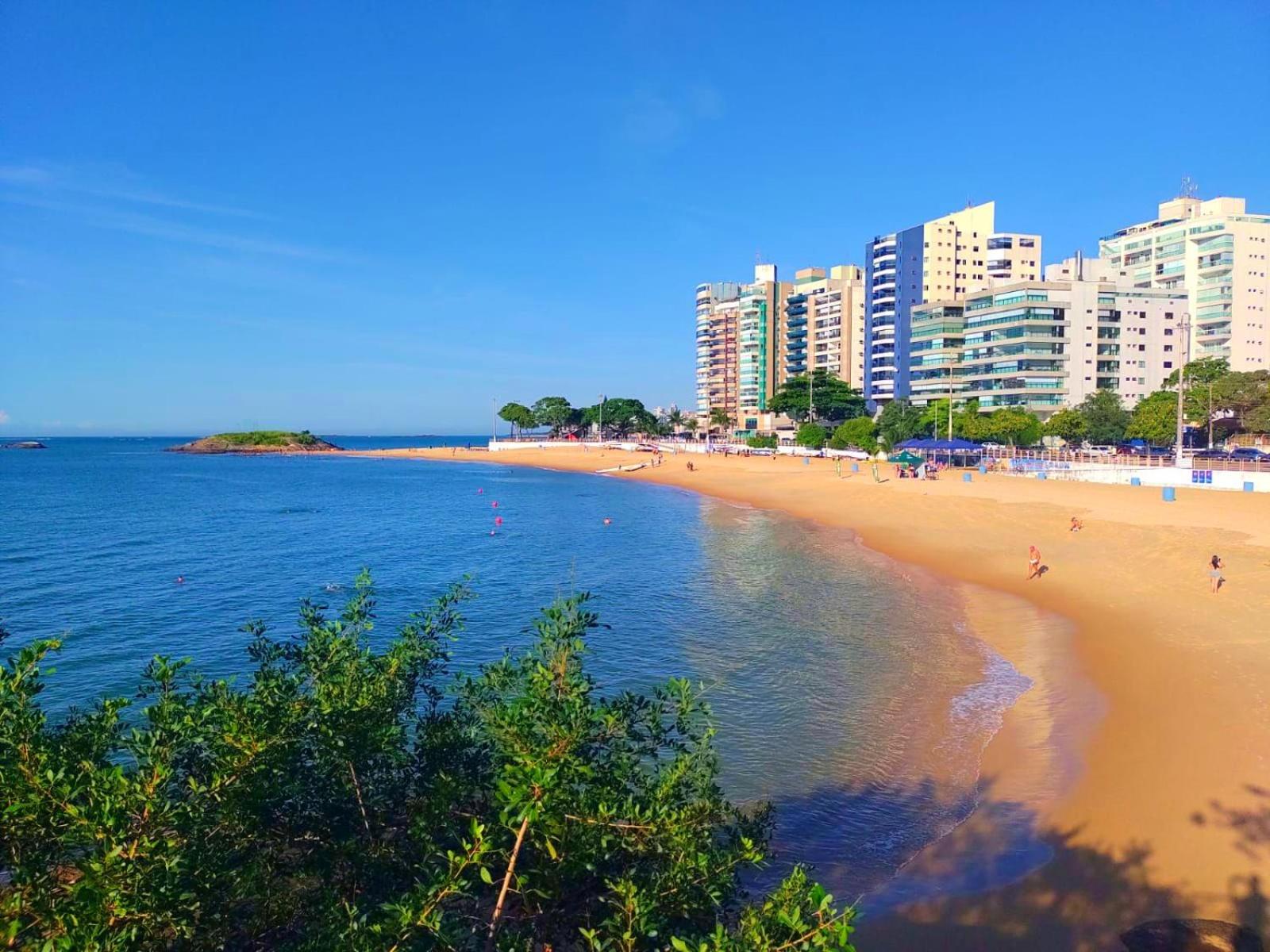AP Top na Praia da Costa