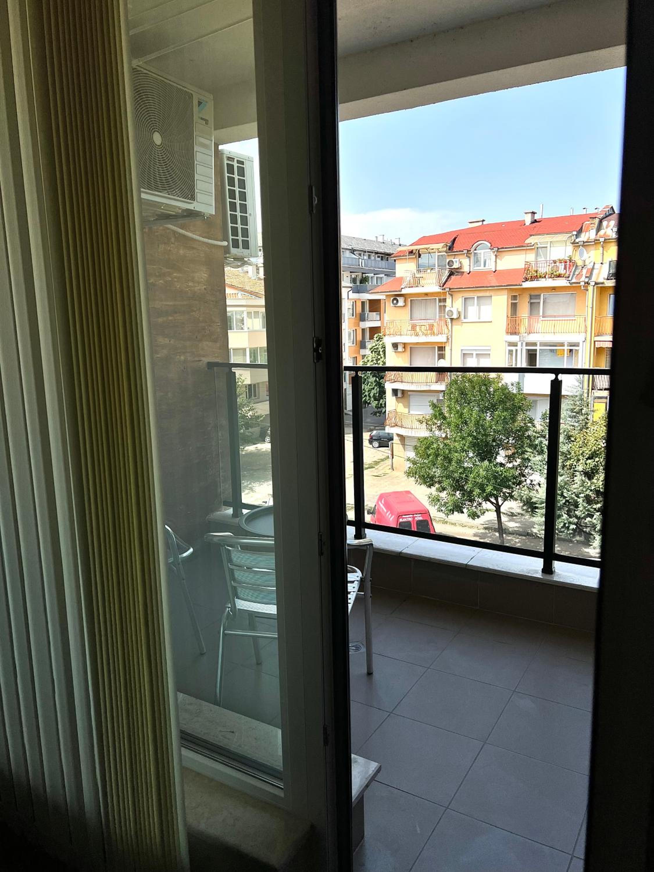 Ultra Lux Apartment Free Underground Secure Parking