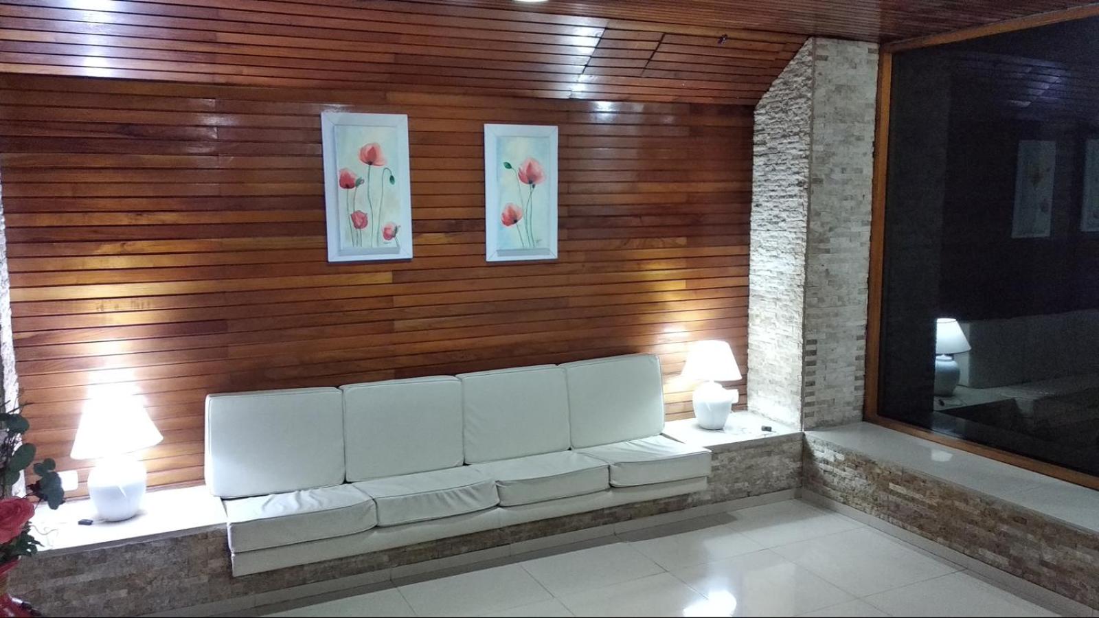 Rosales.RM - Depto completo 2 ambientes con patio.