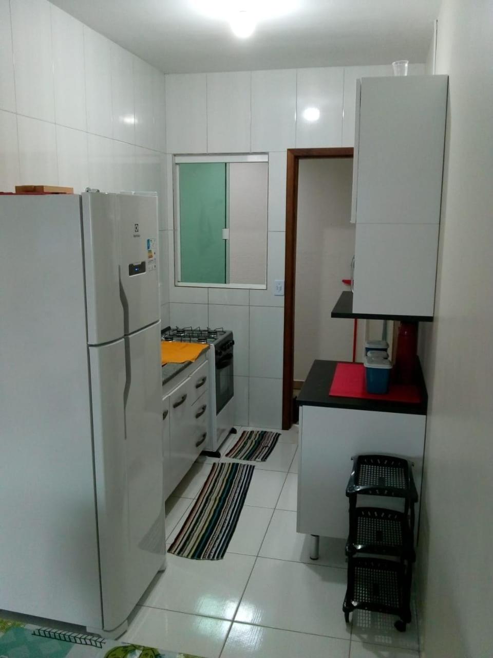 Excelente casa na praia em Matinhos PR. 600 metros da praia.