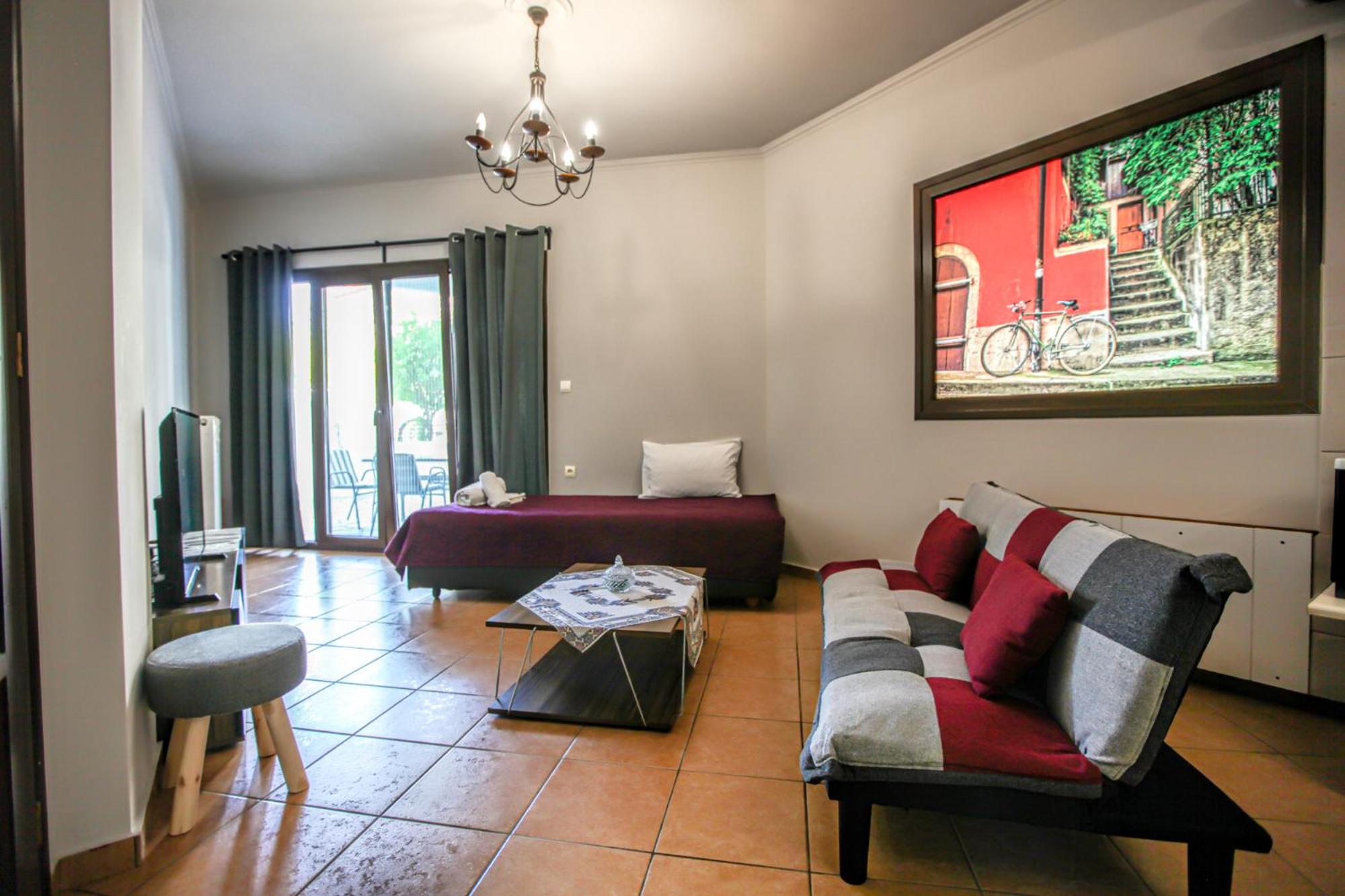 Luis RELAXING HOUSE at Meteora view 5