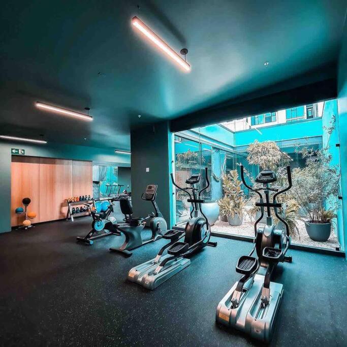 Panoramic view apt with A/C near SJO Airport & Stadium, Cosmopolitan Tower
