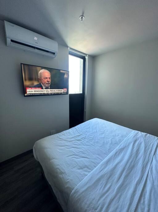 Panoramic view apt with A/C near SJO Airport & Stadium, Cosmopolitan Tower