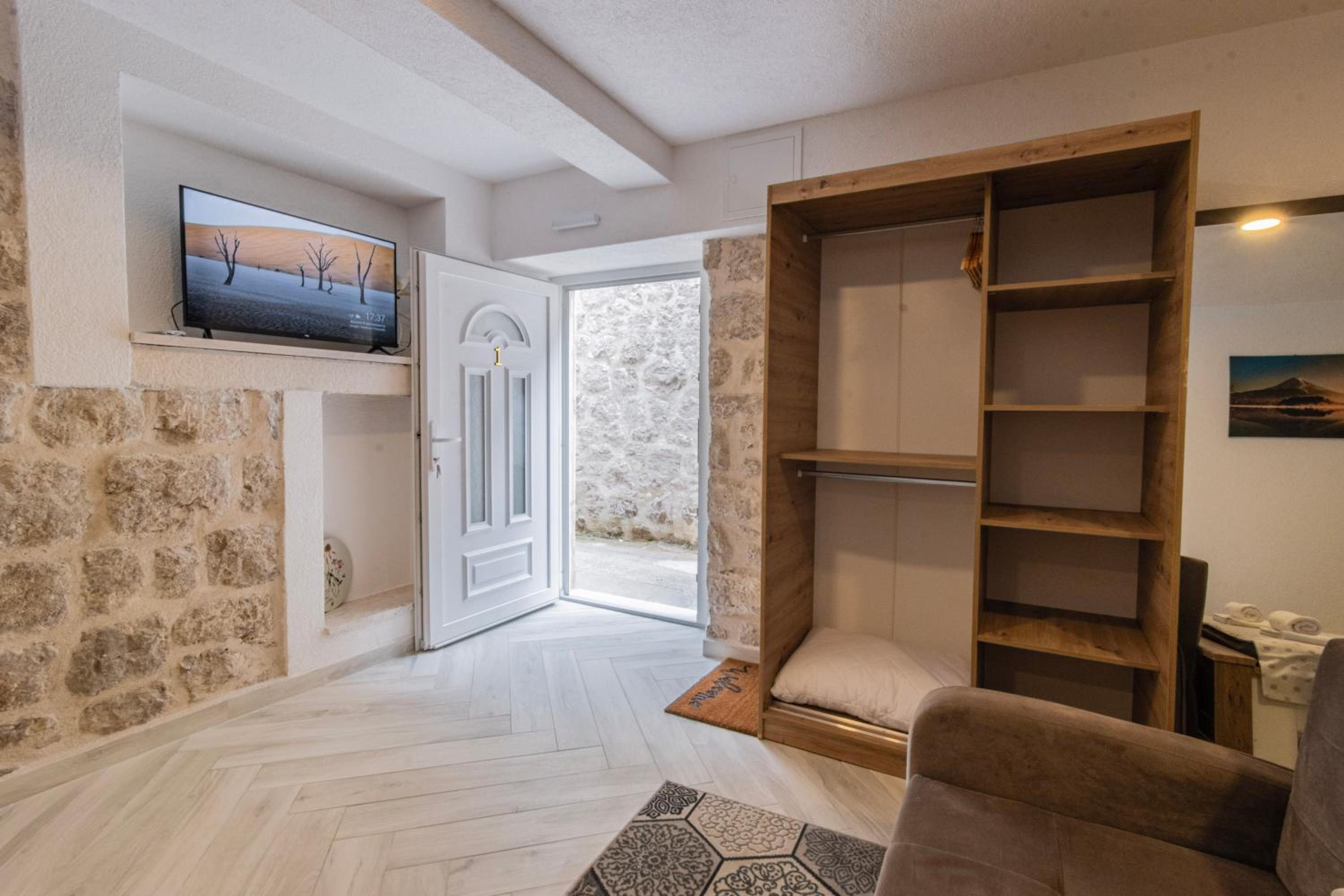 Apartments Florian