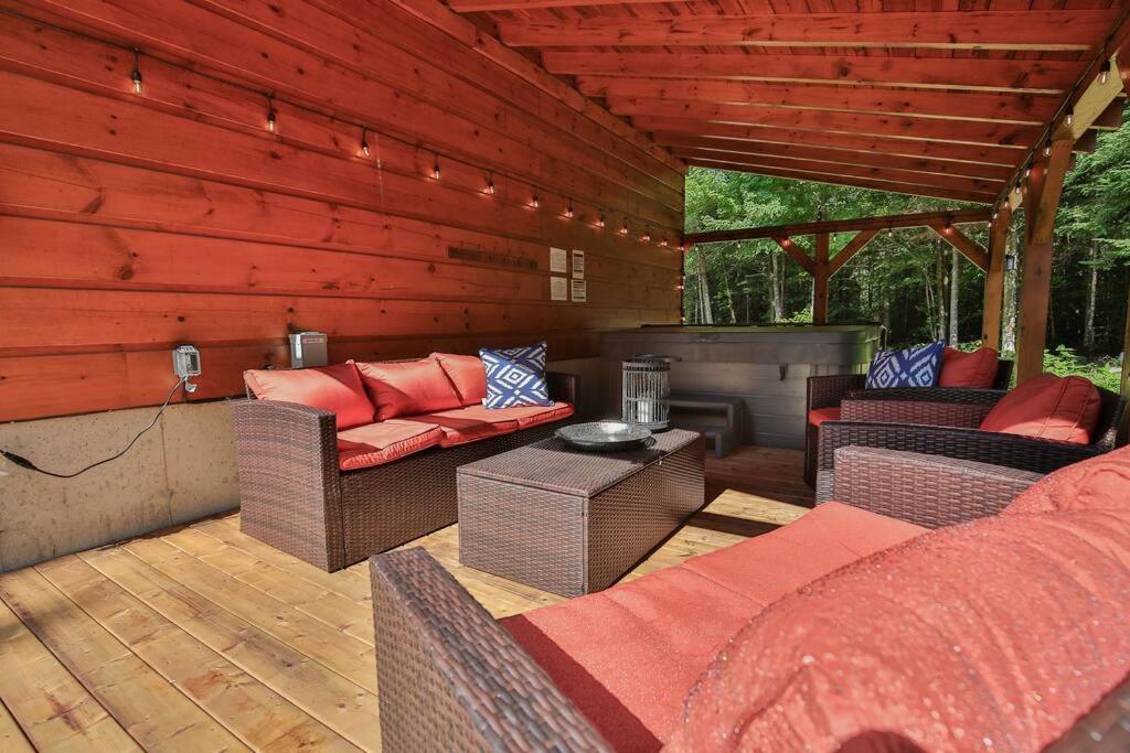 Chalet Le Crépuscule SPA, BILLARD, FOYER, SENTIERS PRIVES