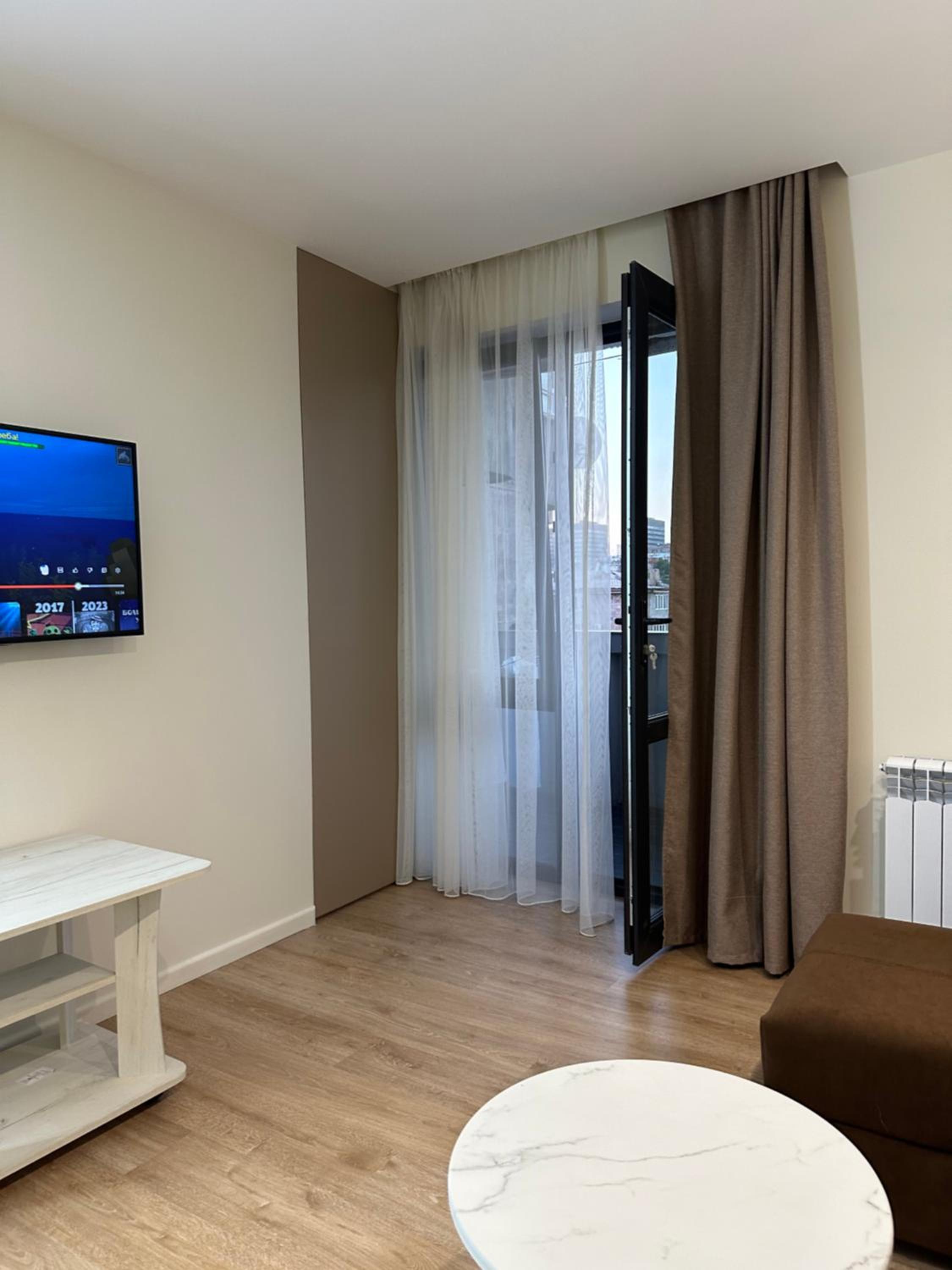 Monument apartment
