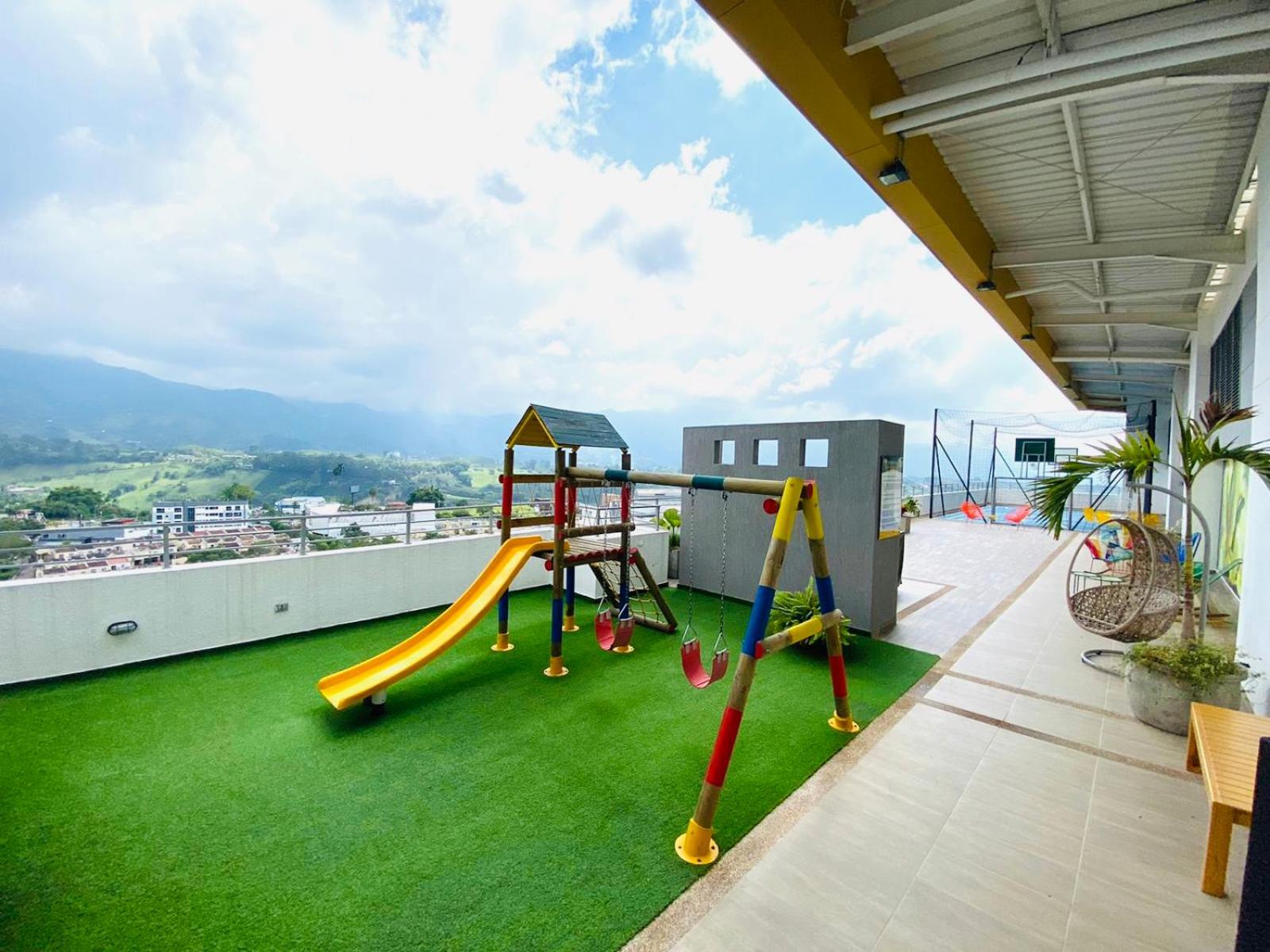 Luxury apartment 1 A club house