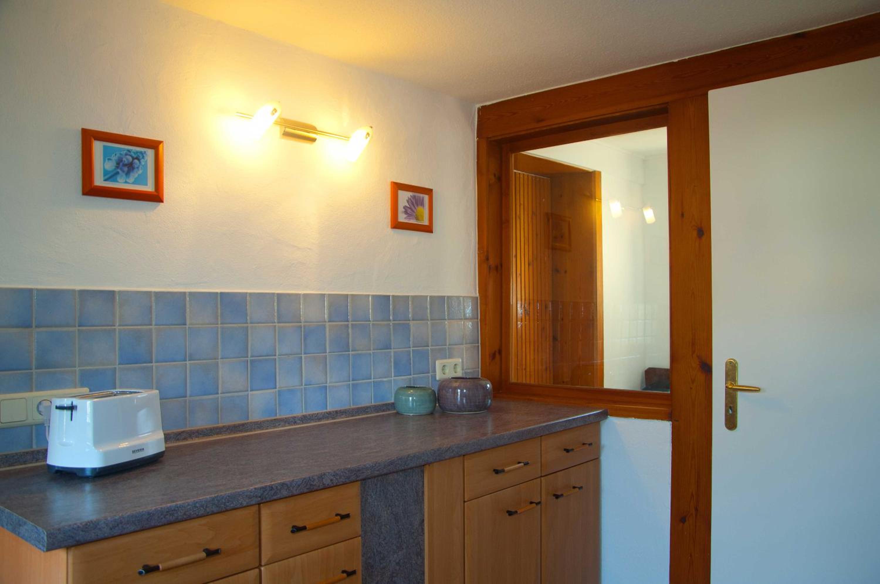 Reeddachhaus mit Seeblick - Ruhe - traumhafter Lage am Selliner See