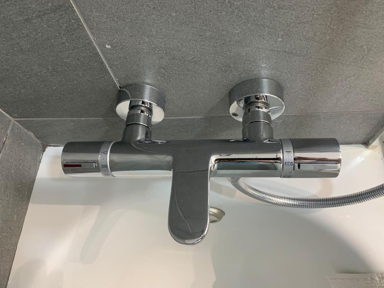 Apartamento primera línea de playa con piscina
