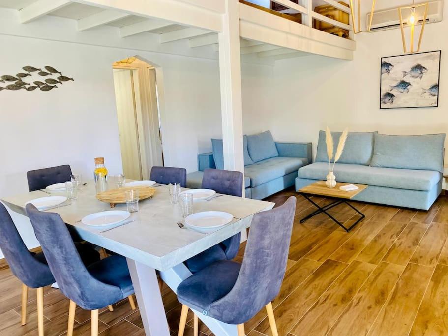 Charming house 8 minutes walk from Almyrida beach - Private parking - Starlink internet view 3