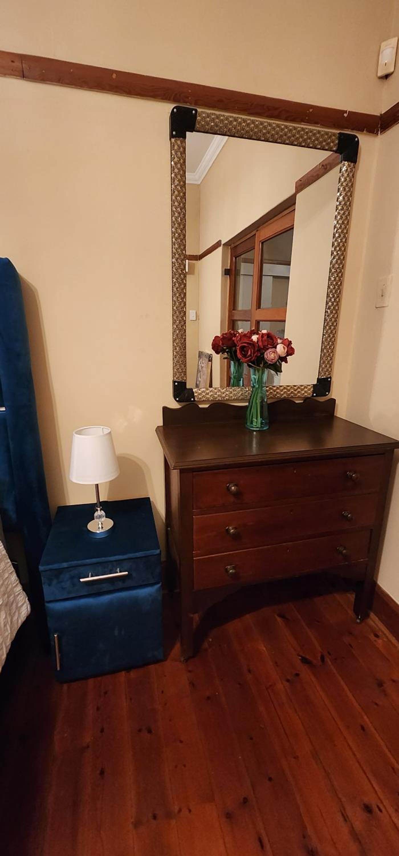 Zopry's Guest House