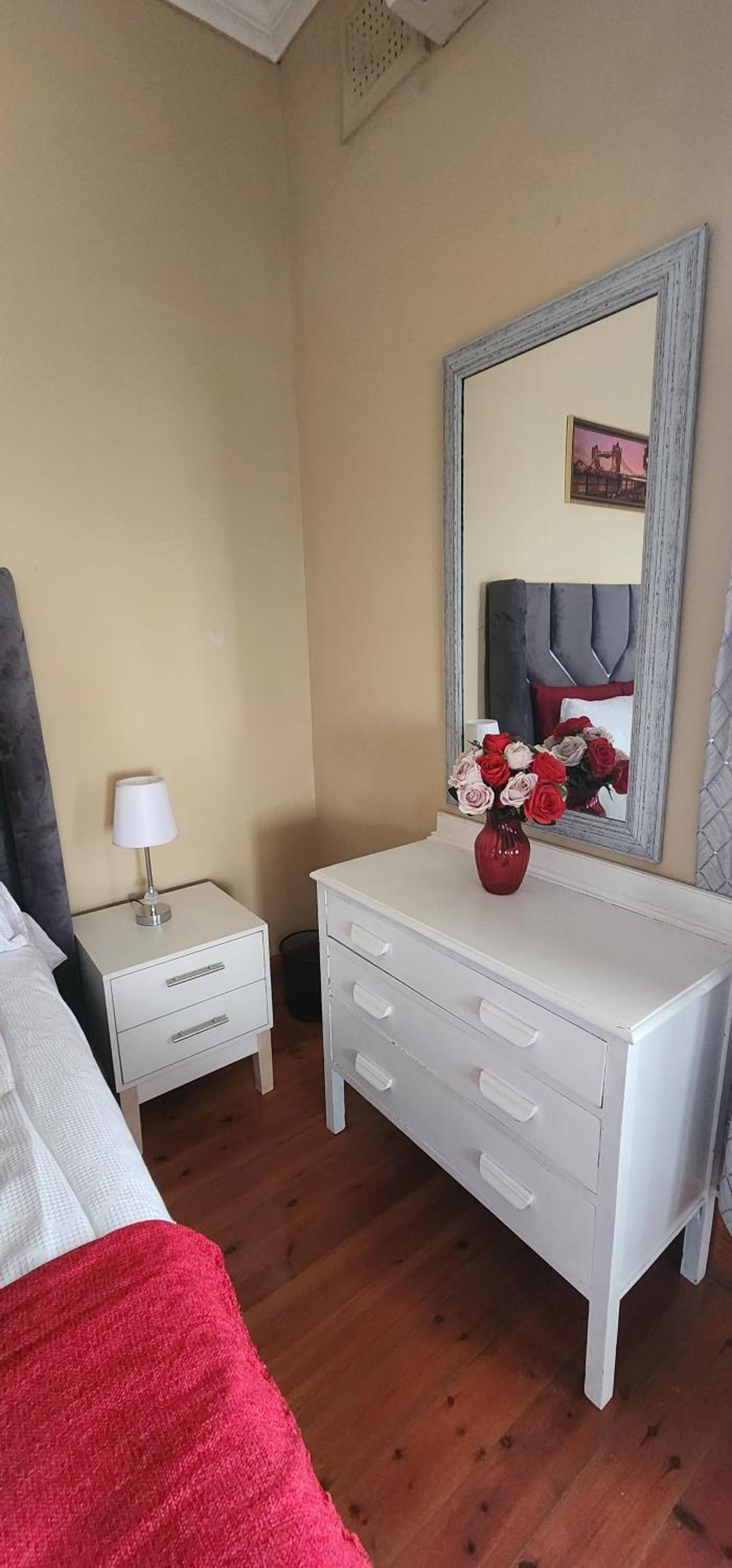 Zopry's Guest House