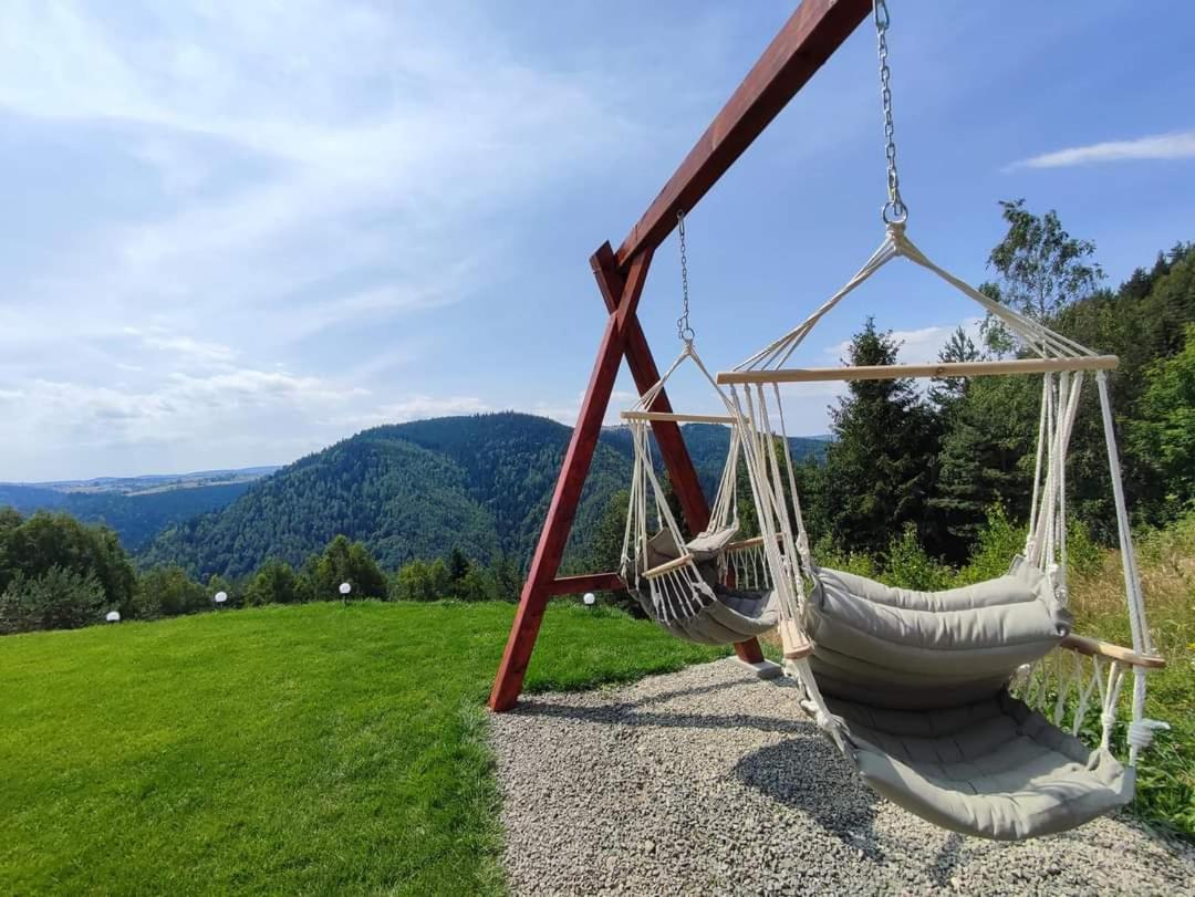 Infinity Cabin