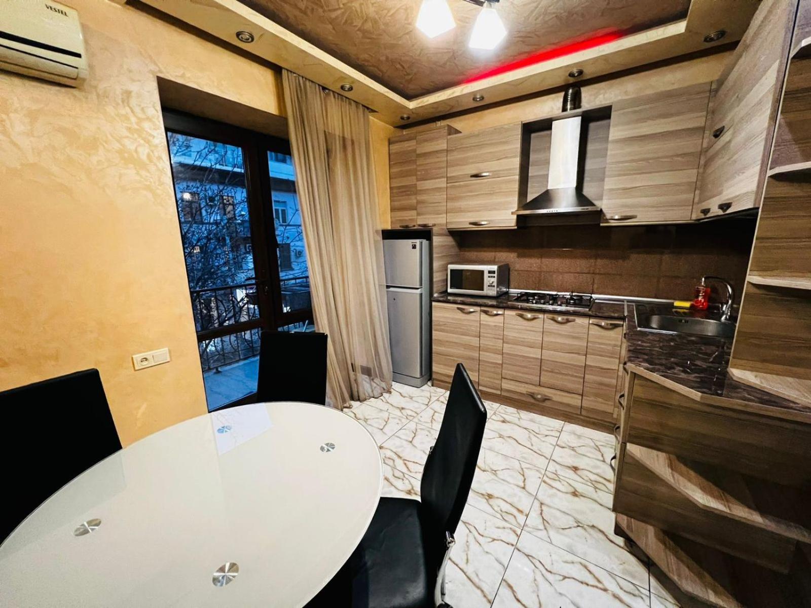 Republic Square, Charming Balcony Apartment in City Center, Best Location!