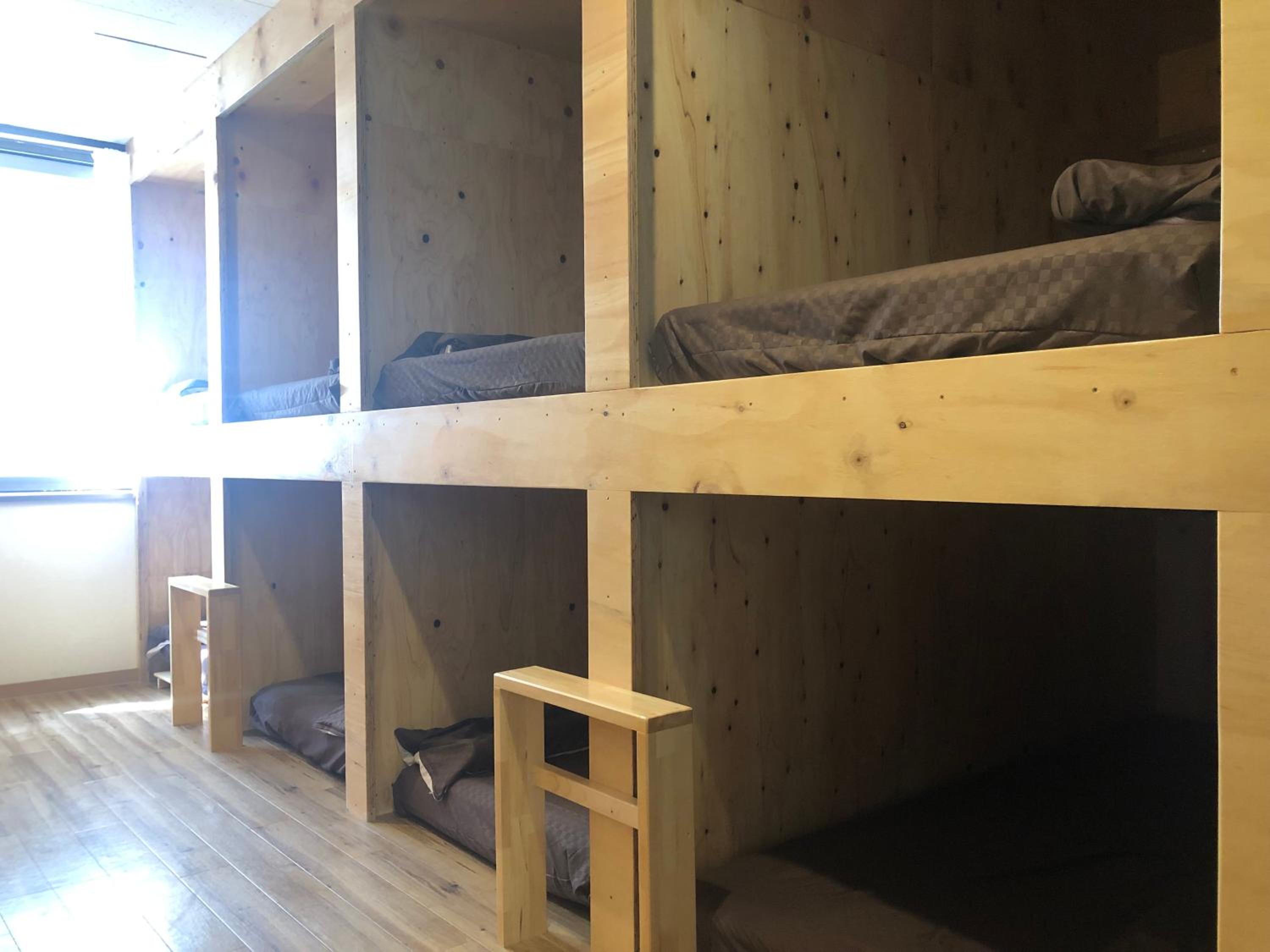 MAKOTO GUESTHOUSE -Limited Weight under 120kg, Age under 50years old-