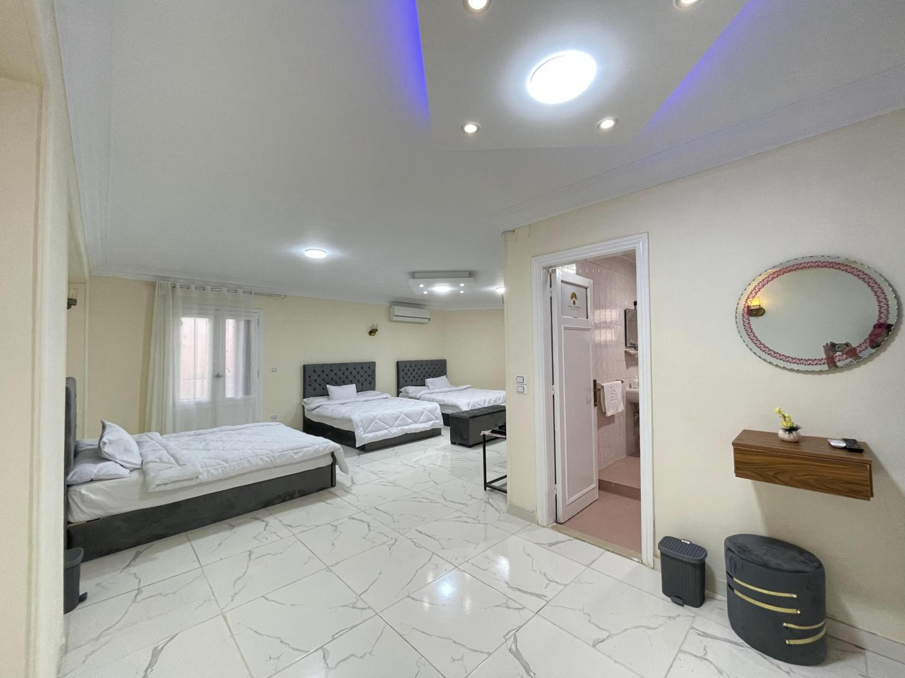 Royal Pyramids Museum Guest House