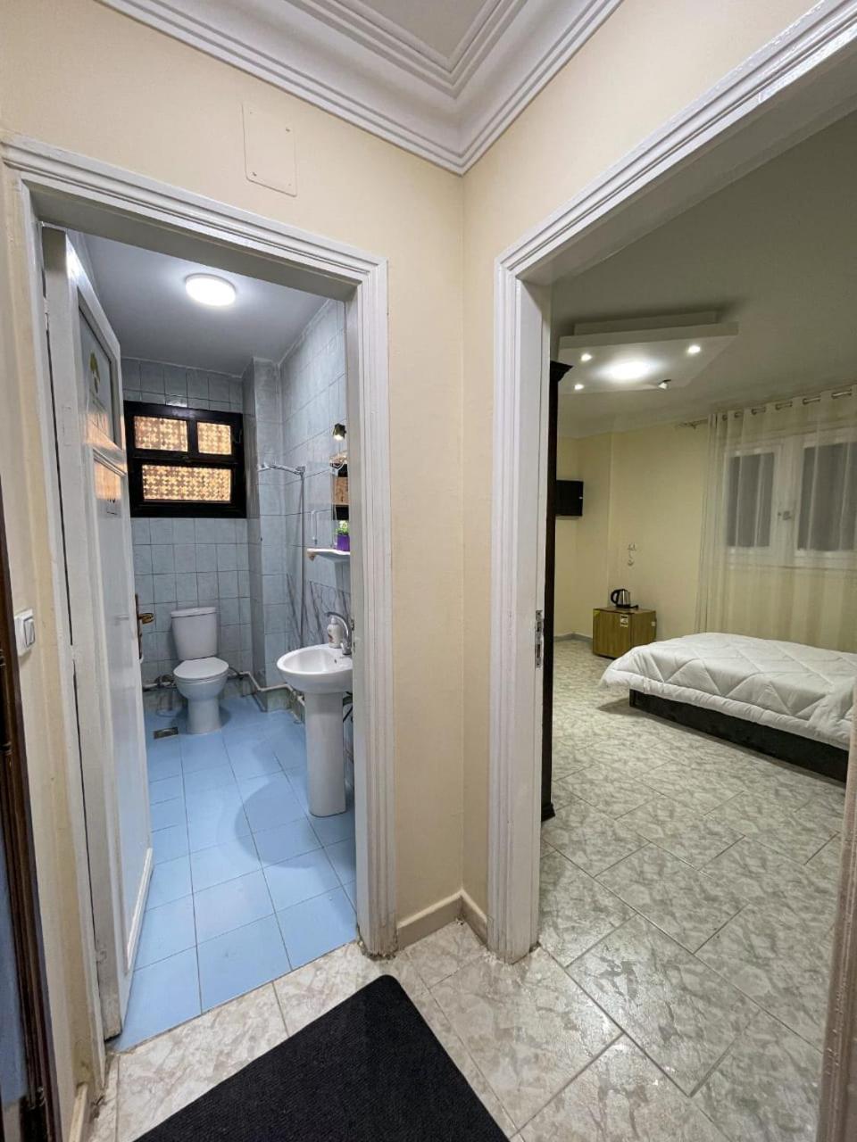 Royal Pyramids Museum Guest House