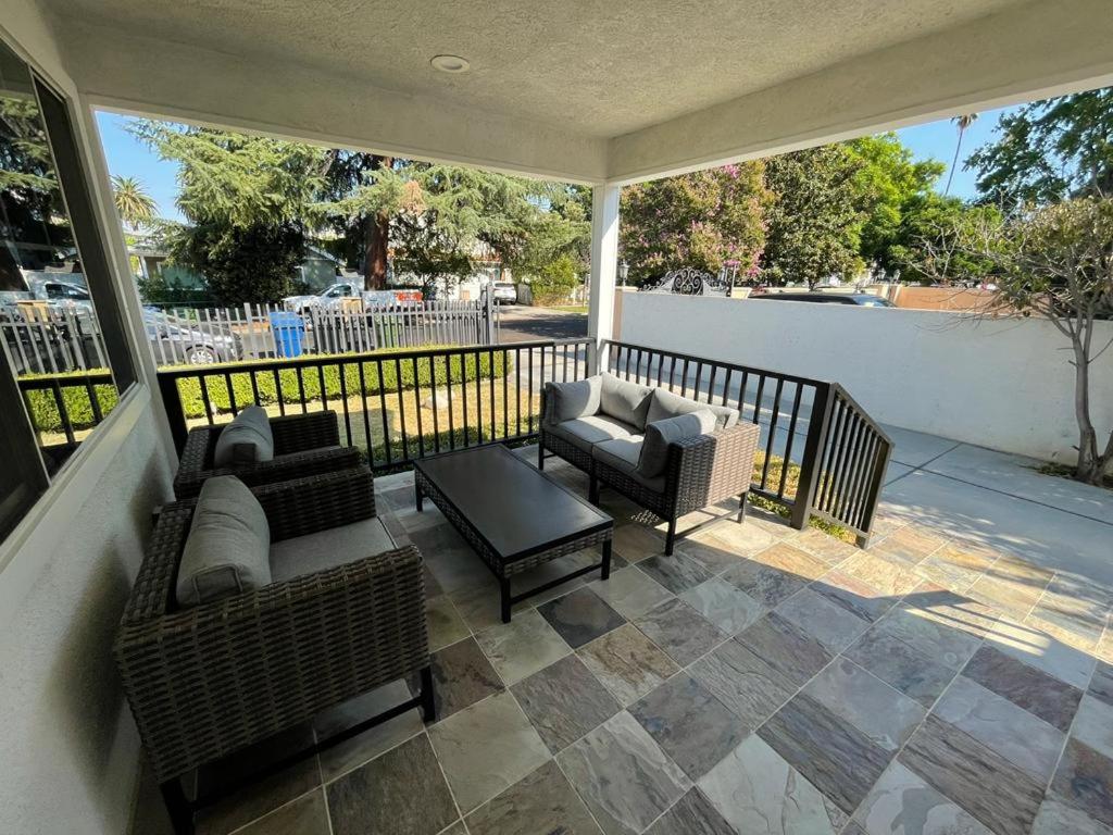 Charming Bright Traditional Home in Sherman Oaks