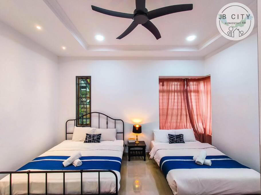 Two-Nine Muslim Villa by RR JBcity