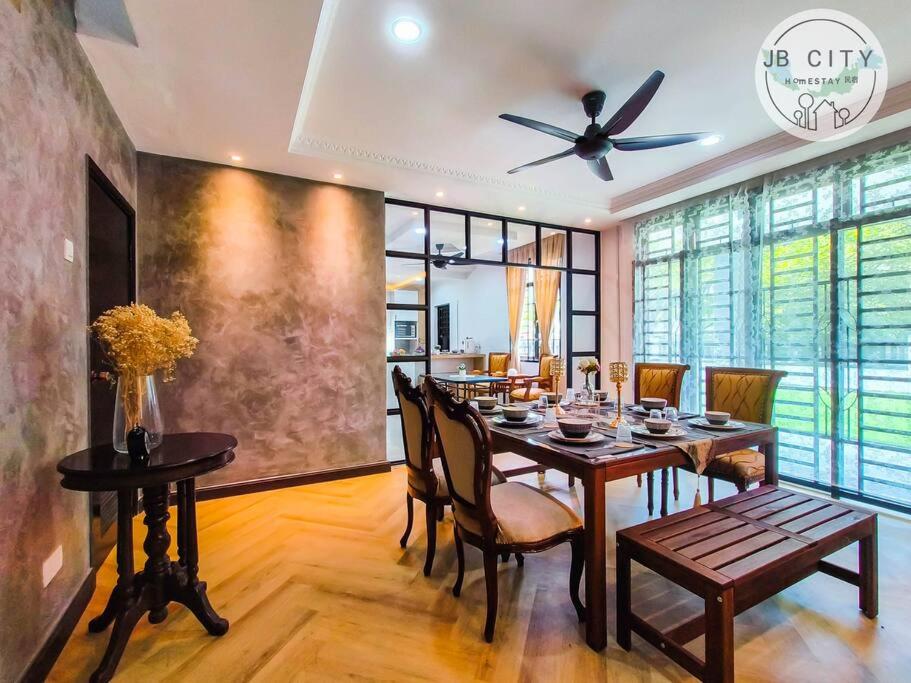 Two-Nine Muslim Villa by RR JBcity