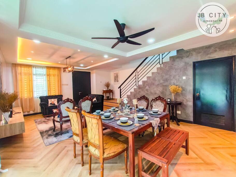 Two-Nine Muslim Villa by RR JBcity
