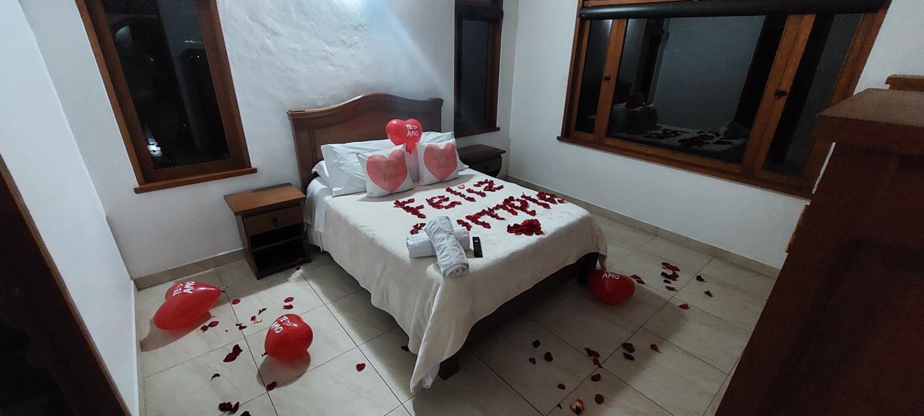 Home Boutique Flores Amarillas