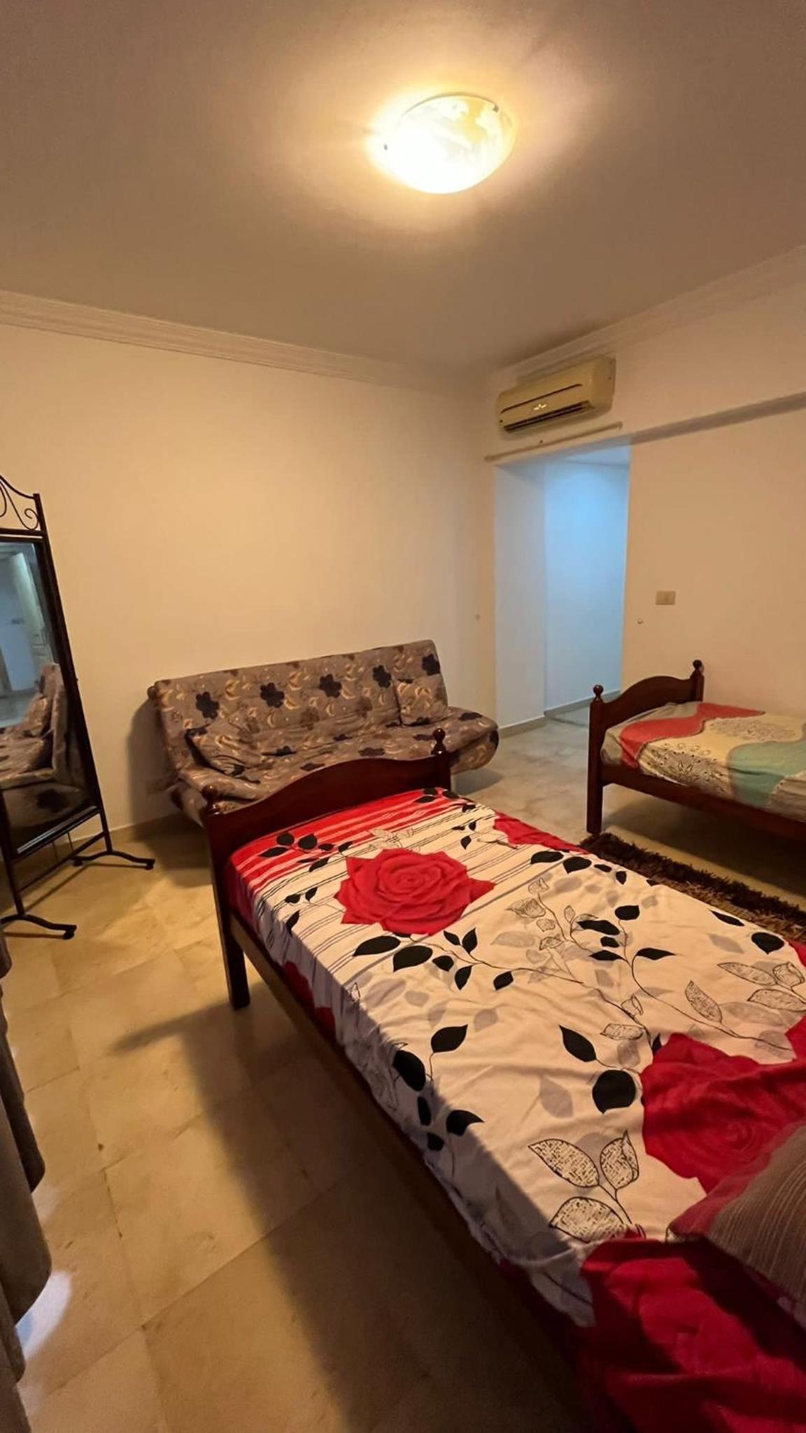 Esplanada hotel Apartments