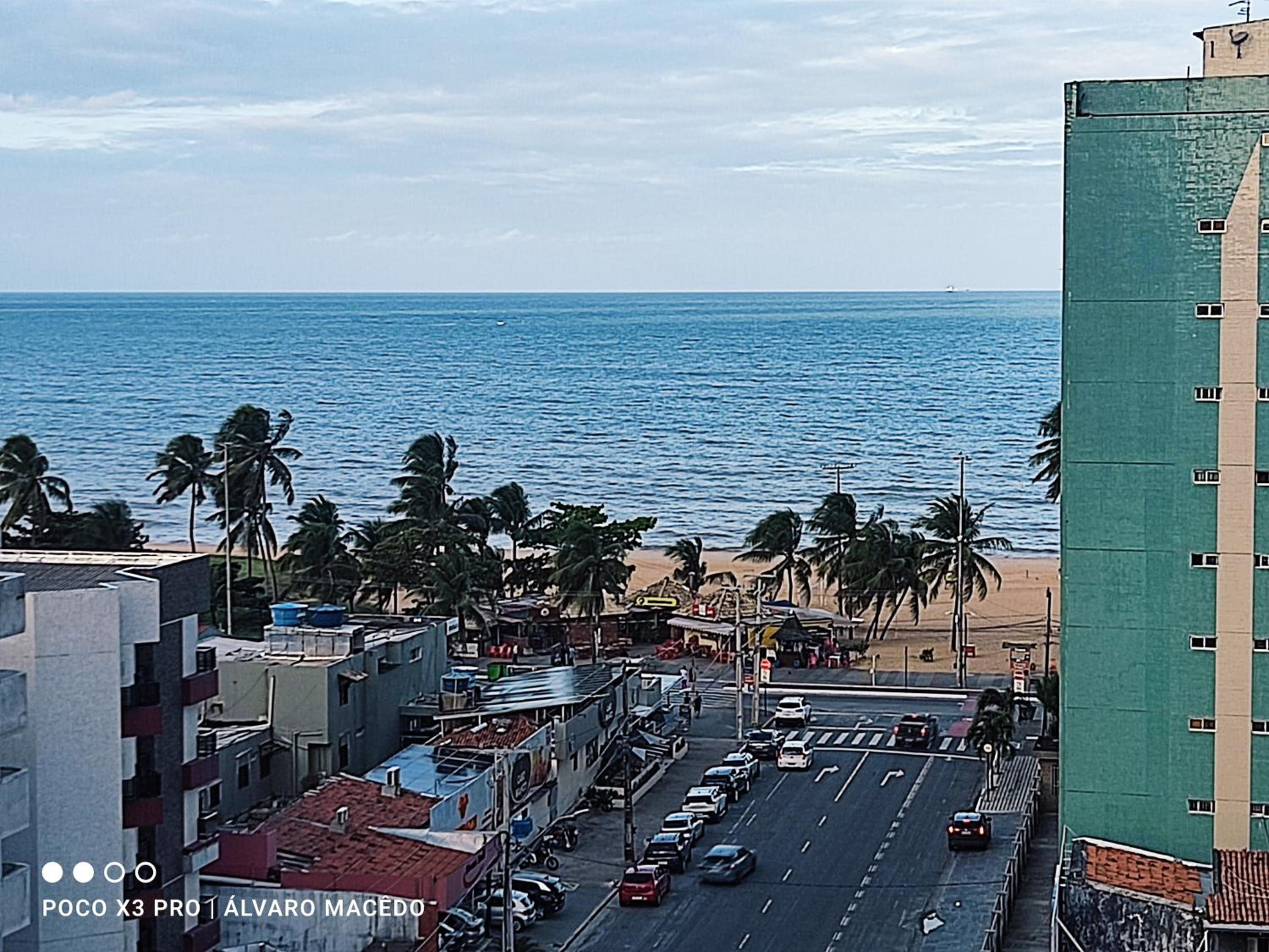 Apartamento na praia, conforto ao mar de Cabo Branco