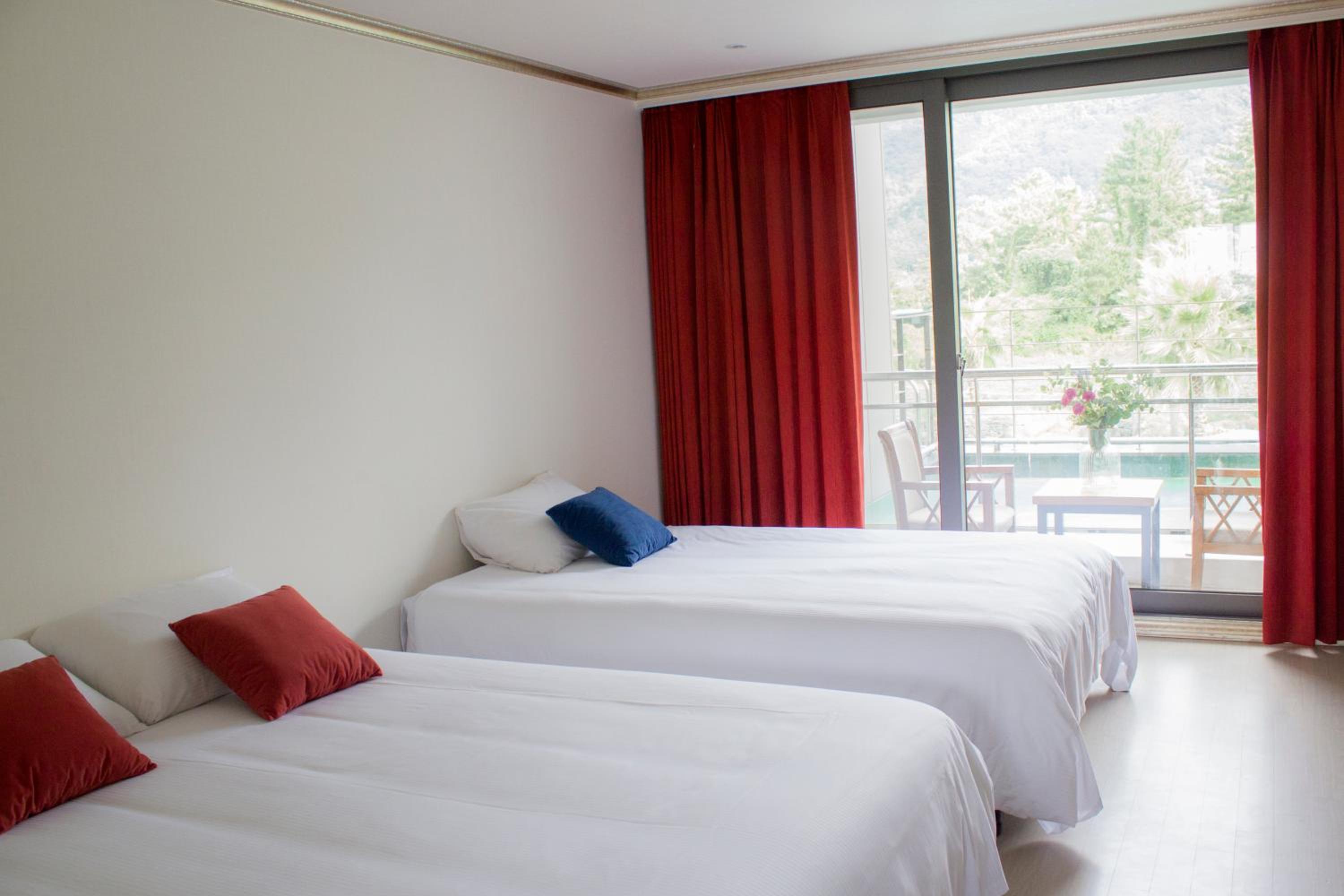 Dammora Resort