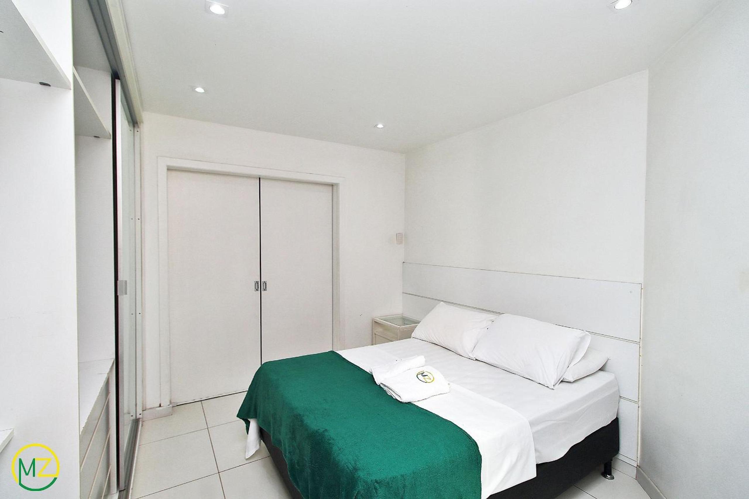 Studio with side view to the sea in Copacabana