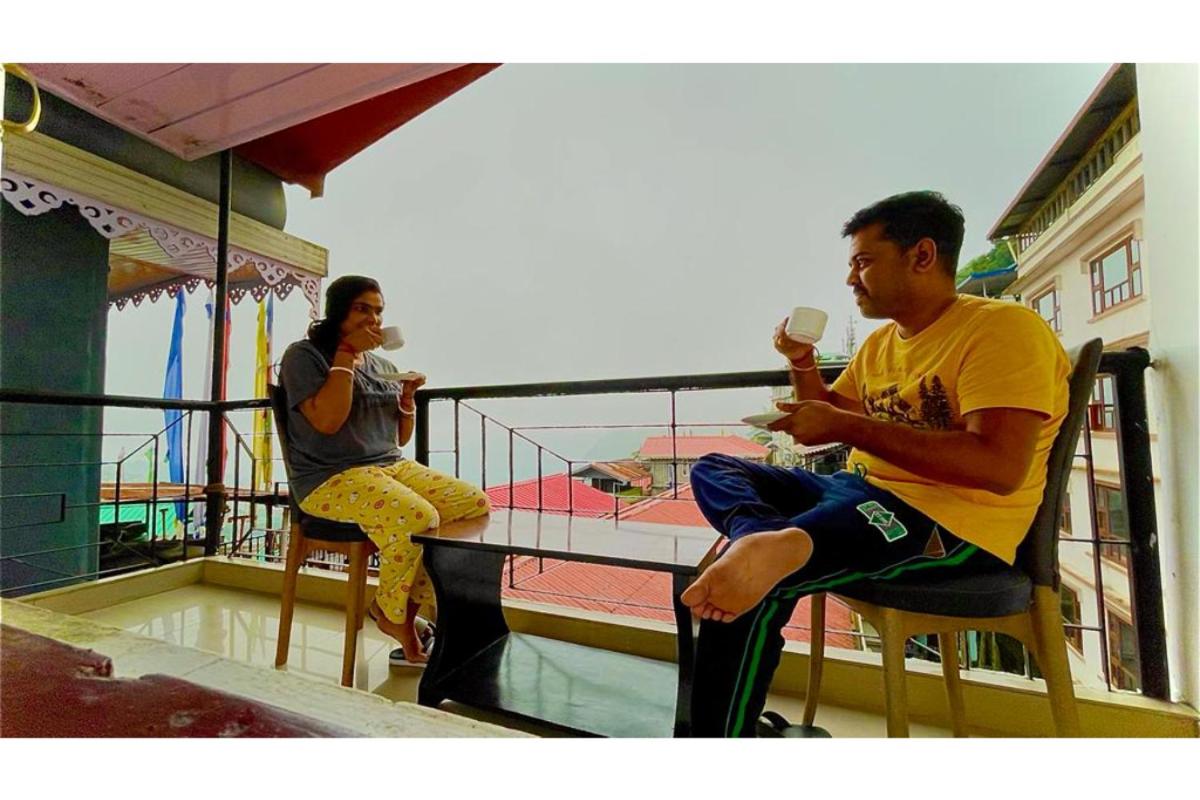 balcony