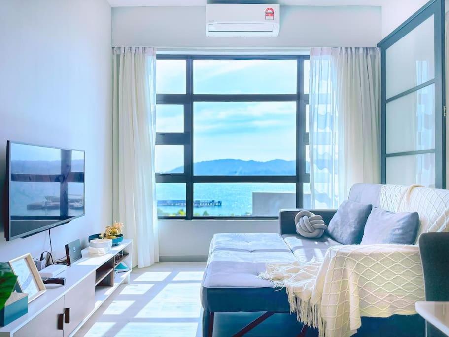 #4 Jesselton Quay City Pads Seaview by Zeluxo photo 6