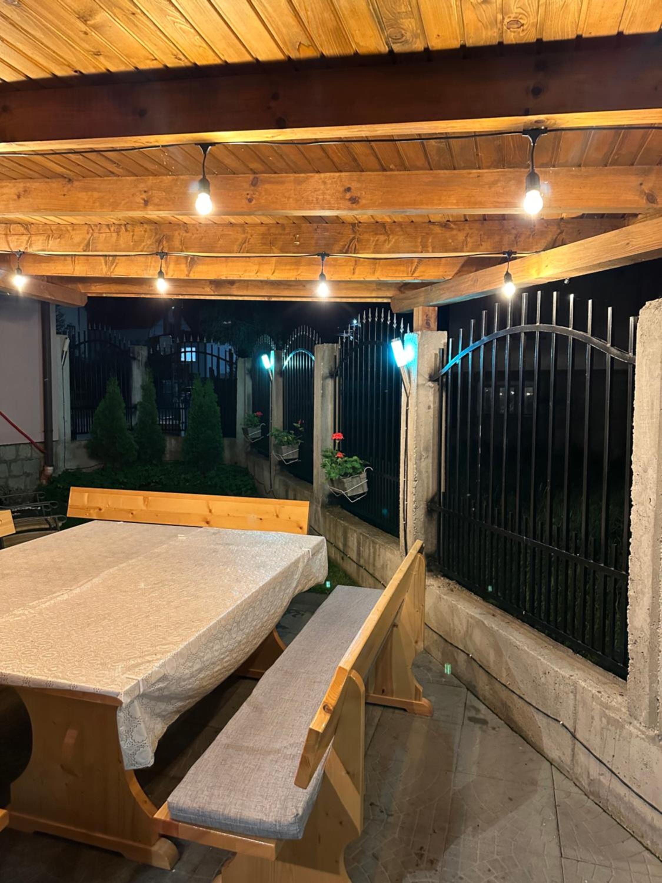 Advel Guest House