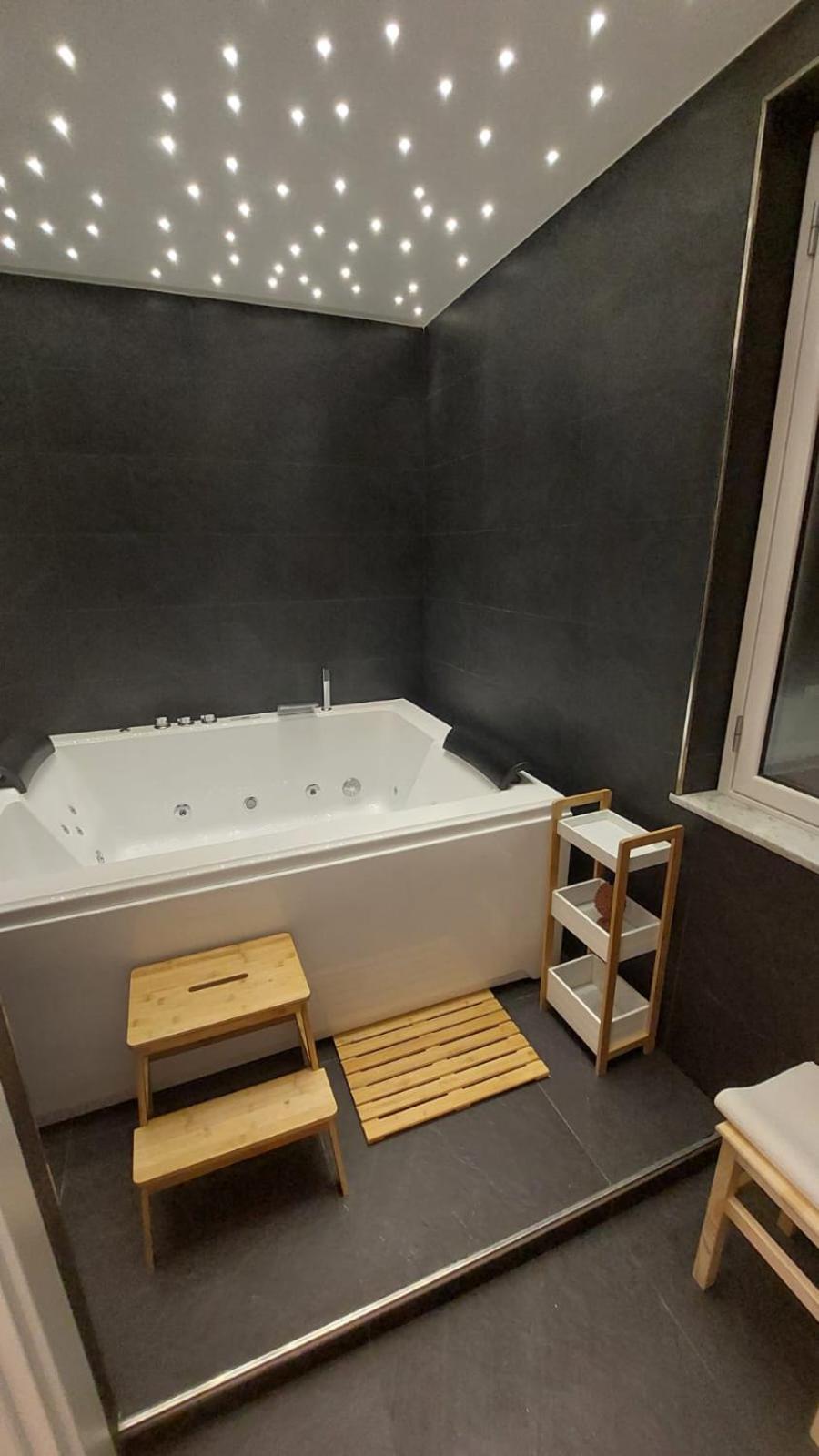 Esseneto Rooms view 4