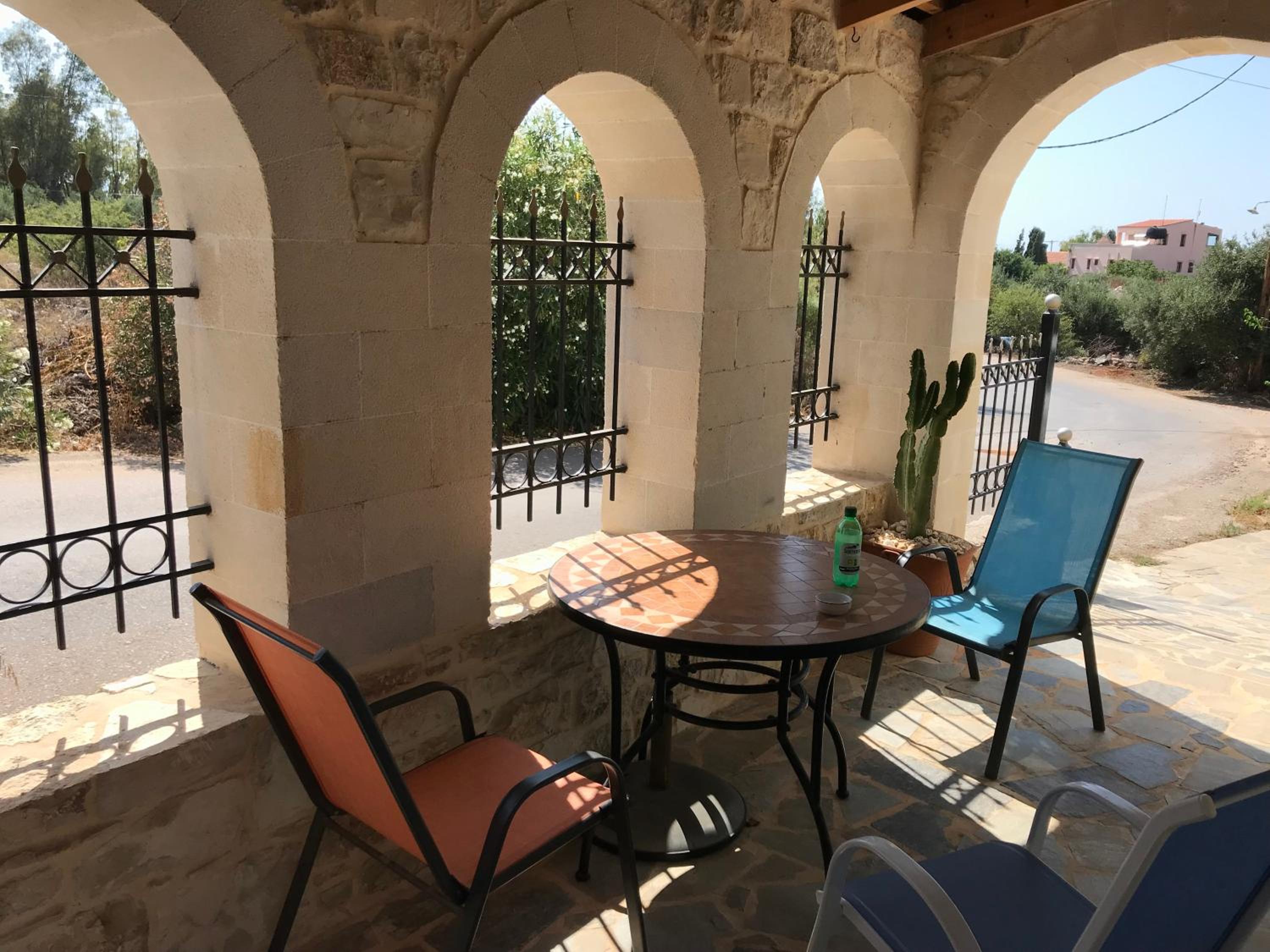 Kunterbunt Cozy House In Kokkino Chorio - BY APOKORONAS VILLAS
