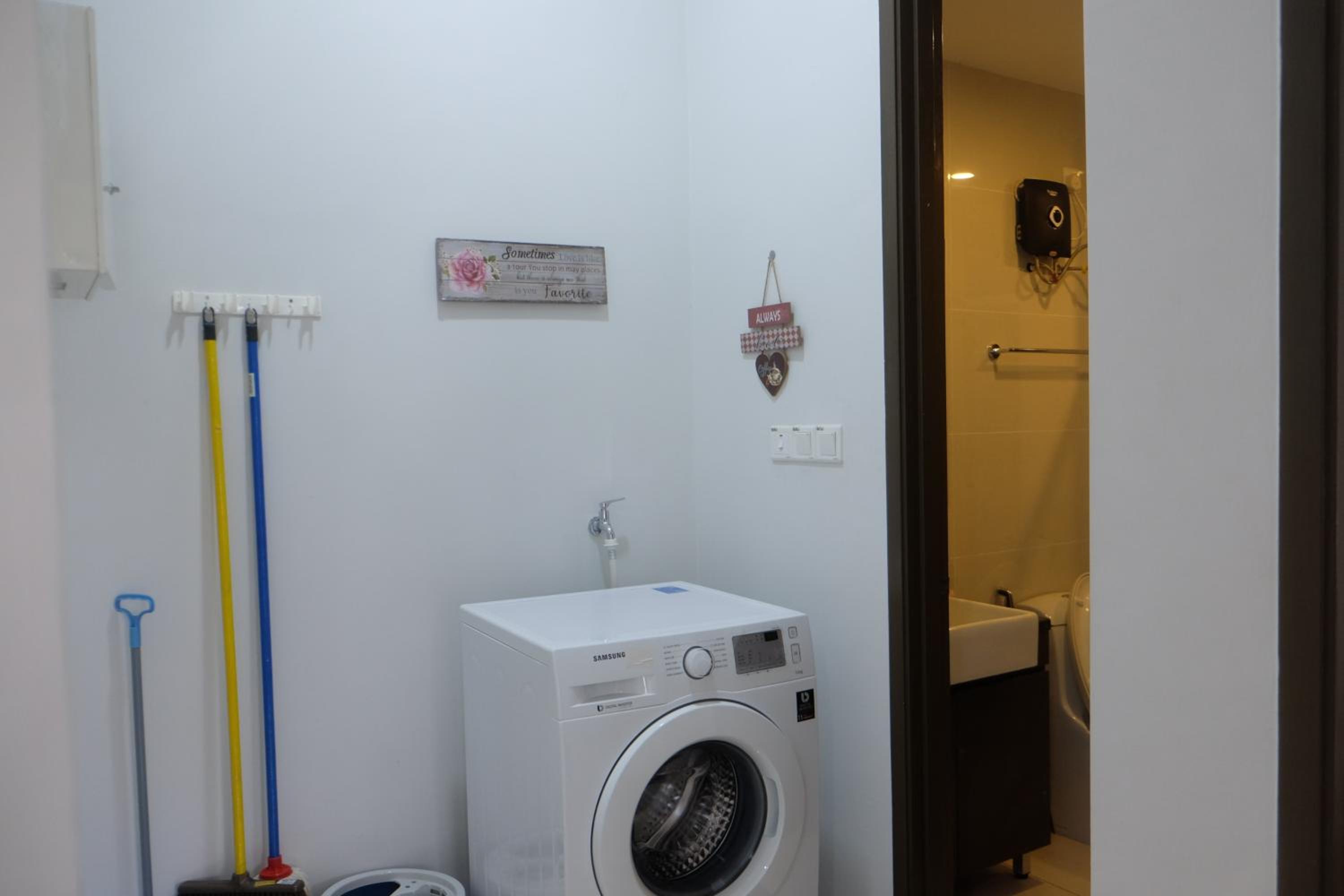 Sea View Country Garden Danga bay 3BR By Natol